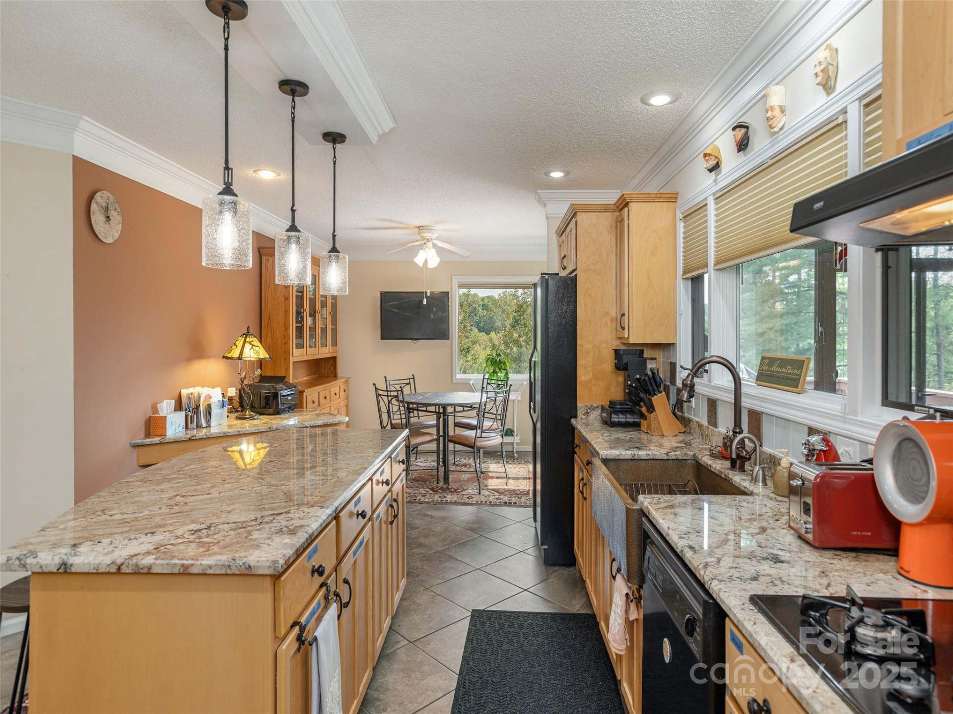30 Hillcreek Drive - Photo 14