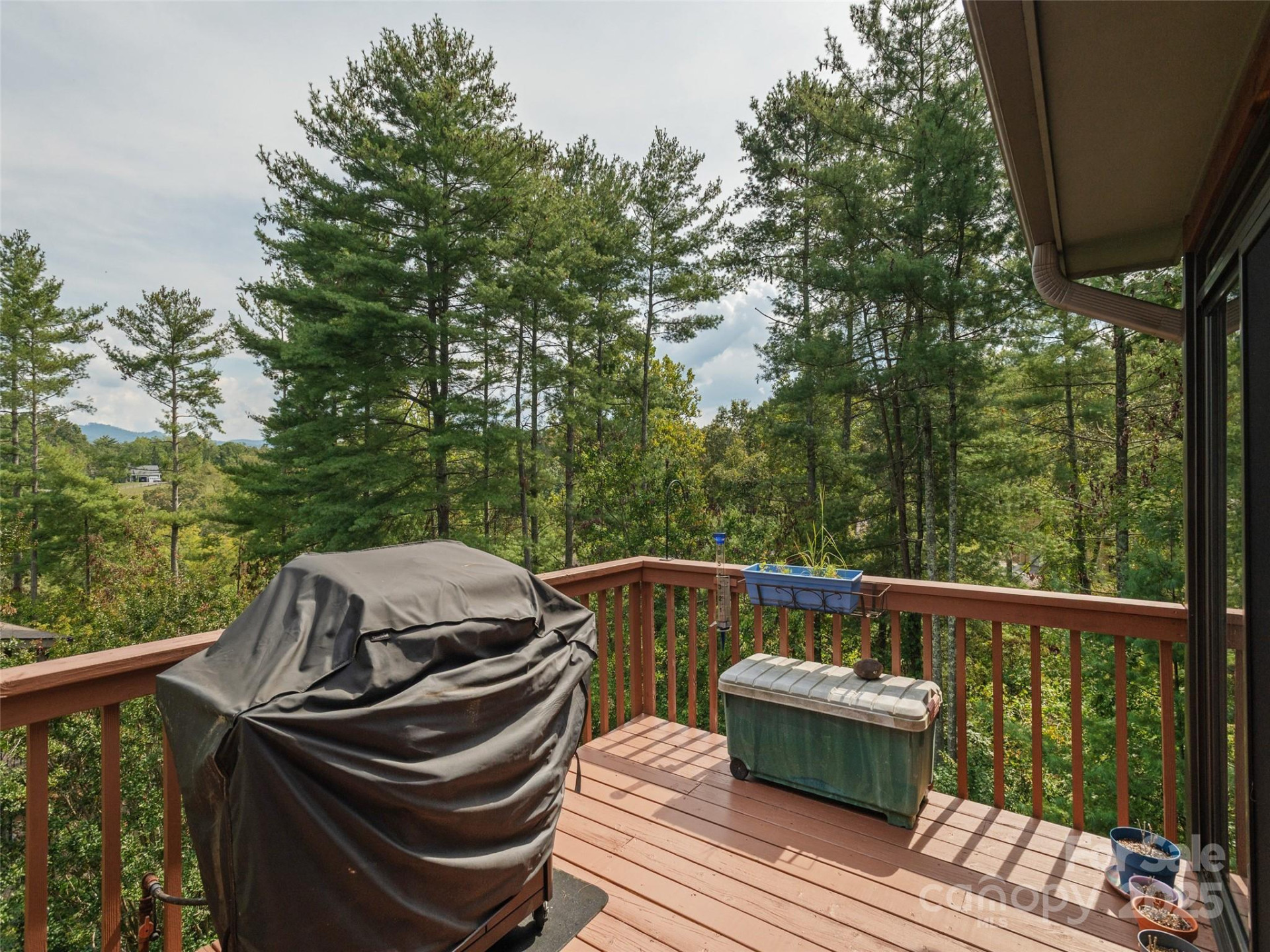 30 Hillcreek Drive - Photo 16