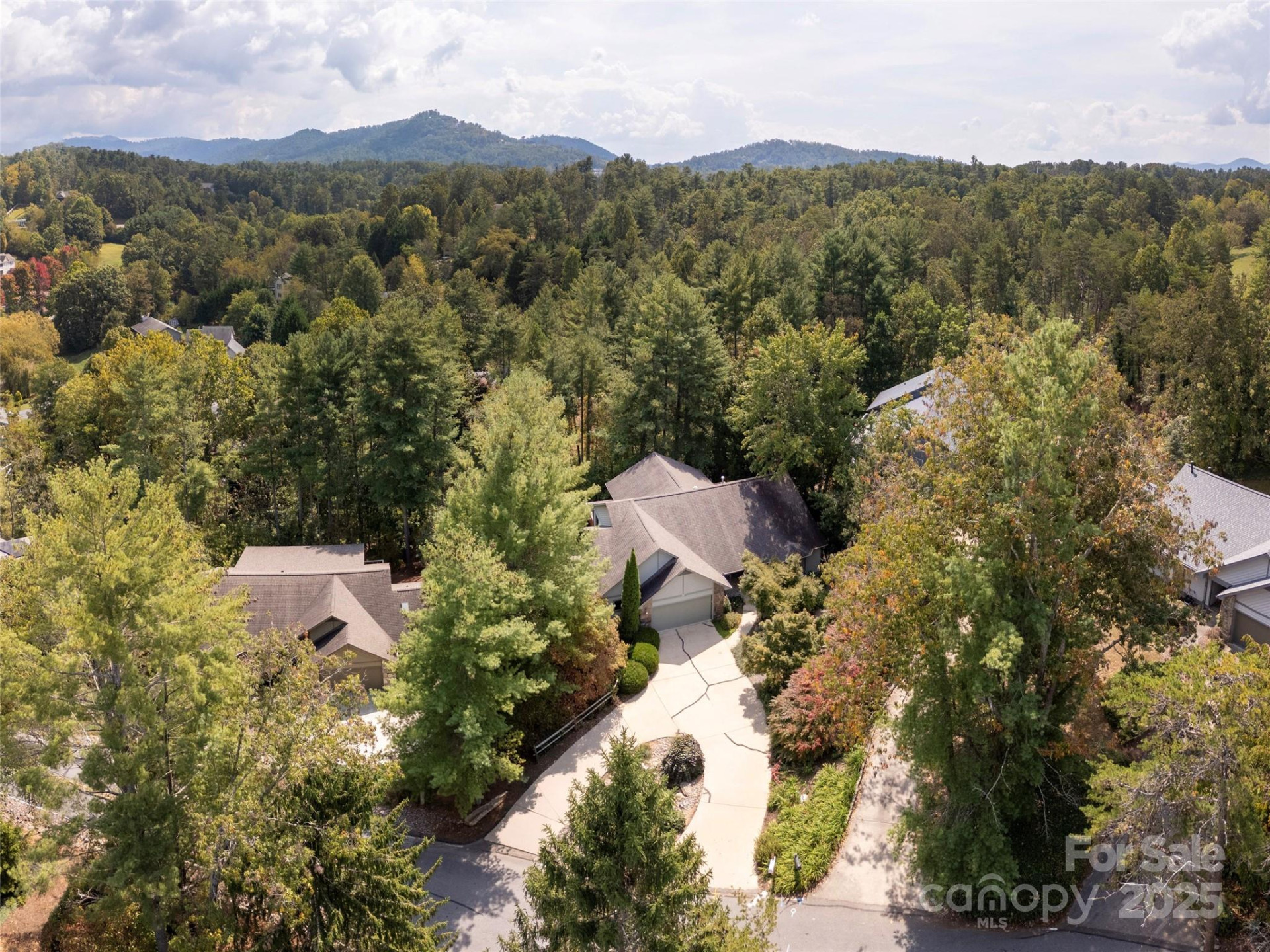 30 Hillcreek Drive - Photo 35