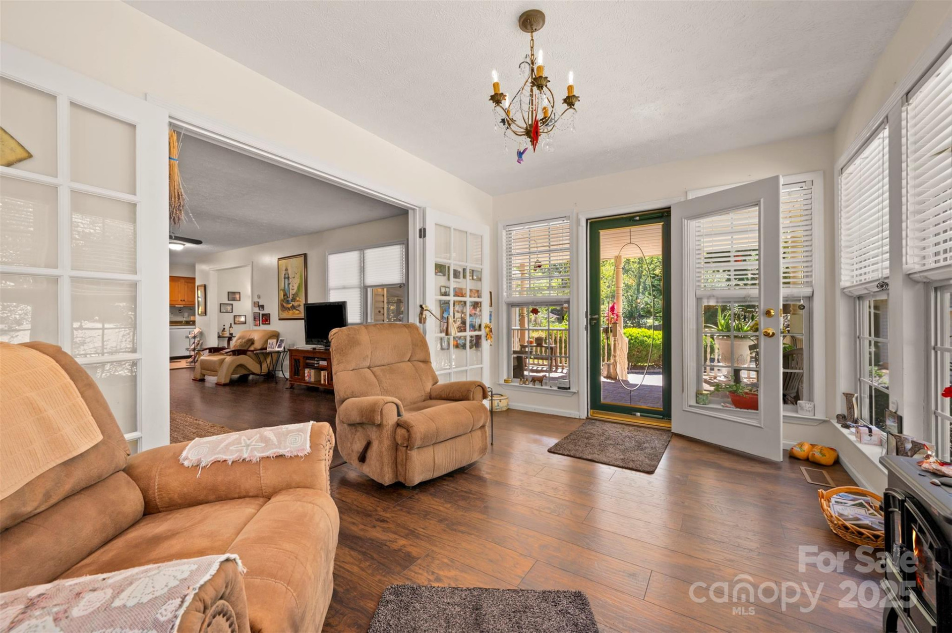 1280 Henderson Road - Photo 12