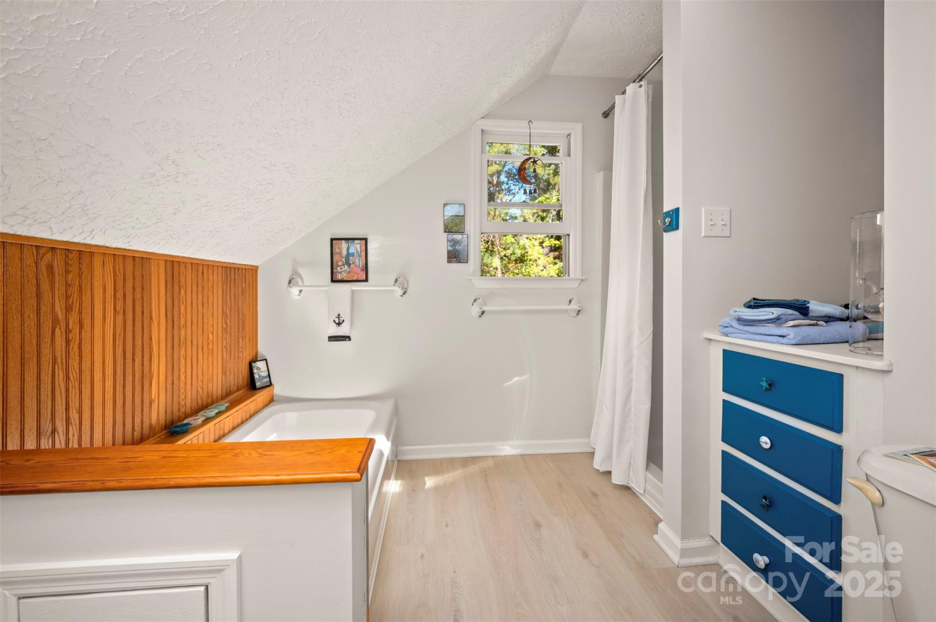 1280 Henderson Road - Photo 23