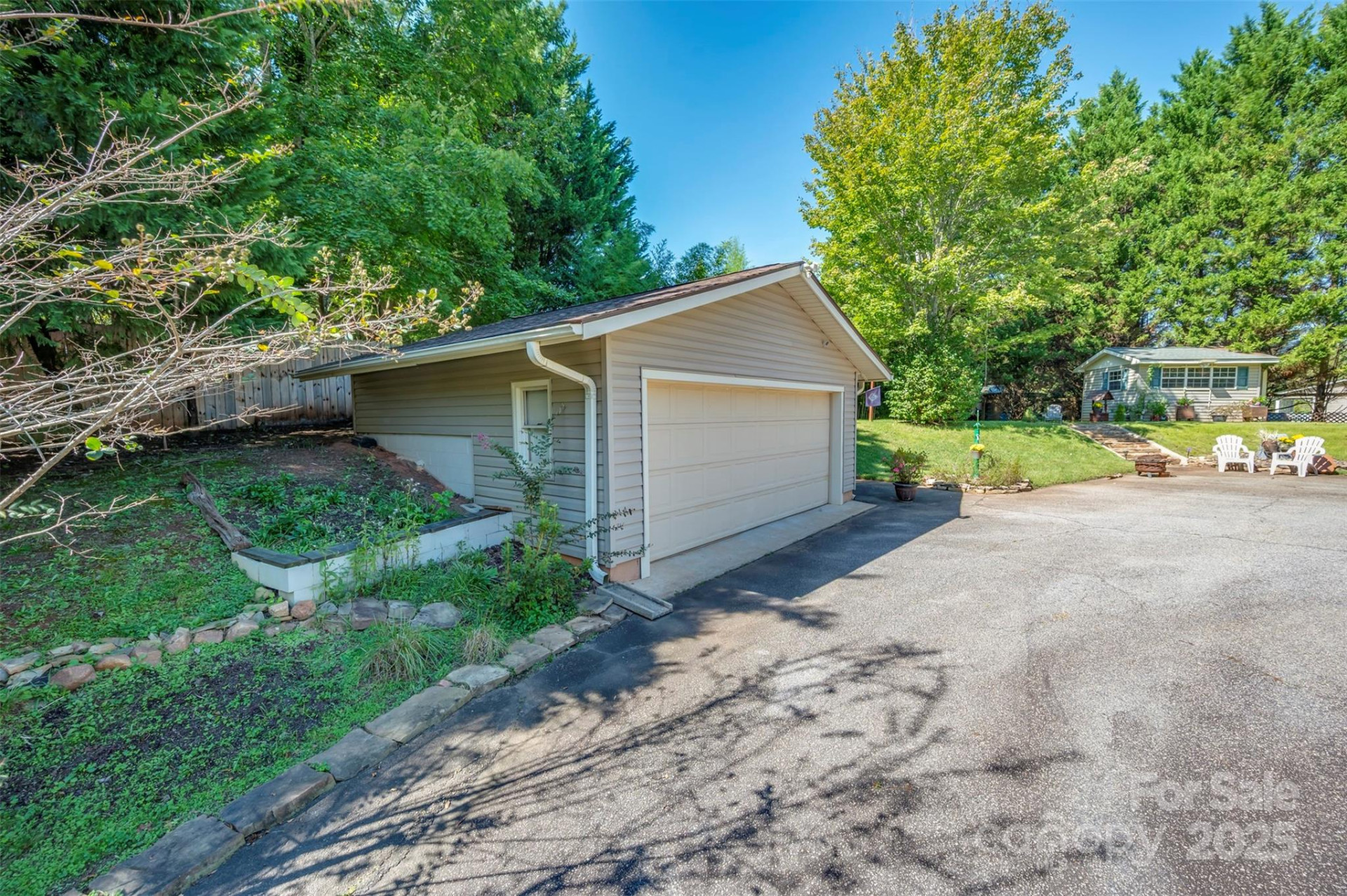 1280 Henderson Road - Photo 30