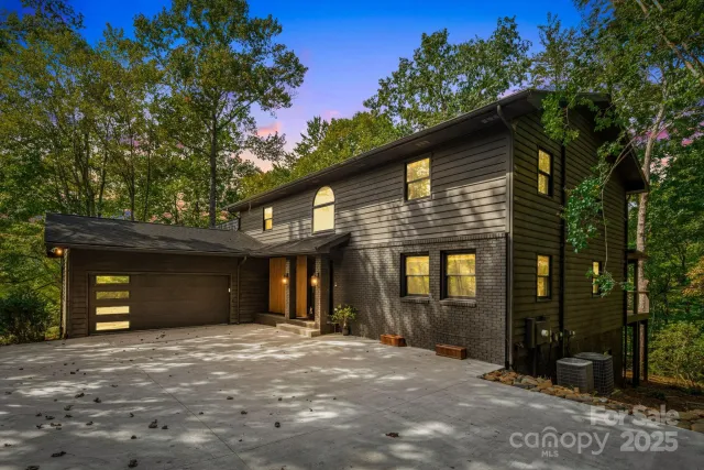 131 Jonadel Court