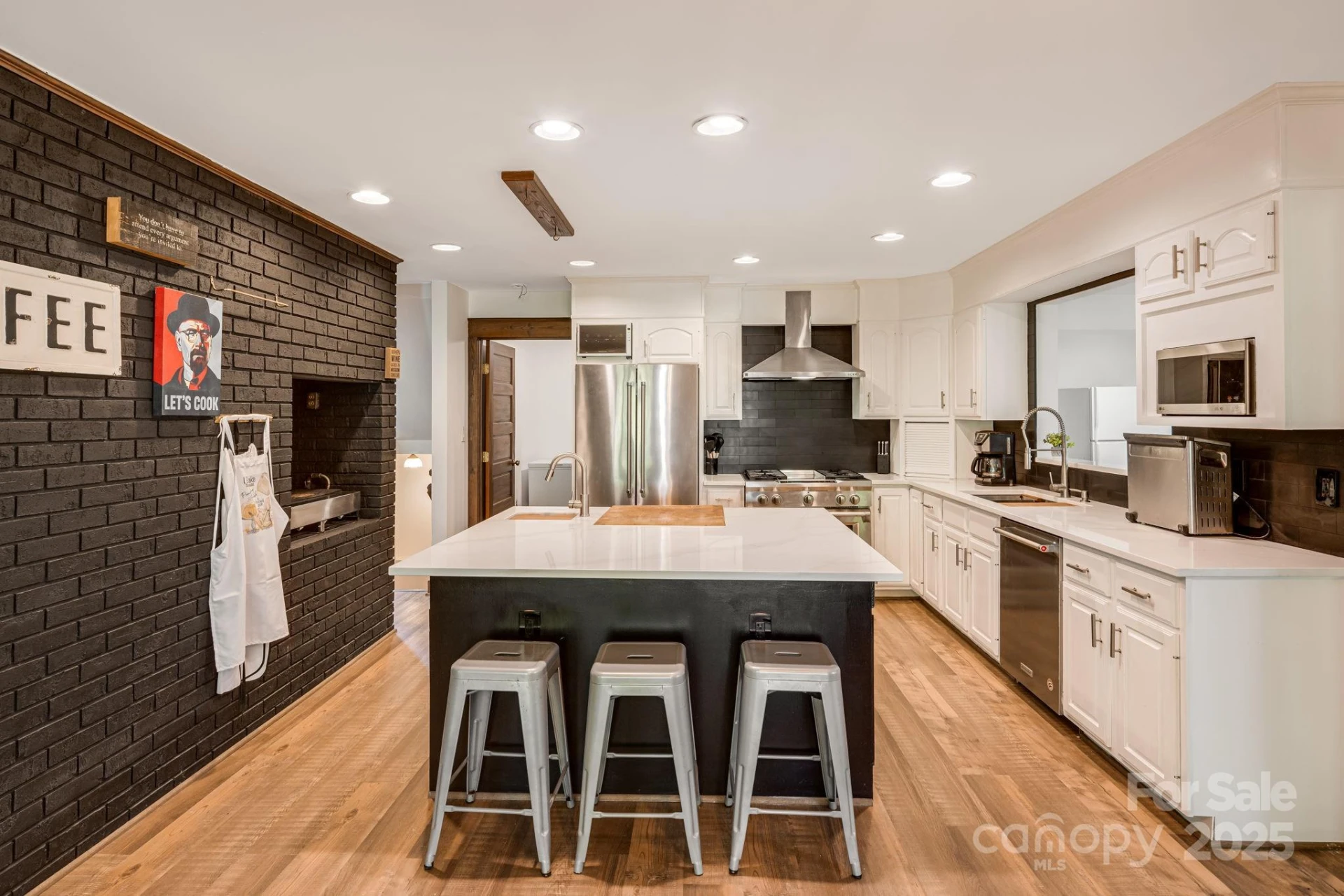 131 Jonadel Court - Photo 13