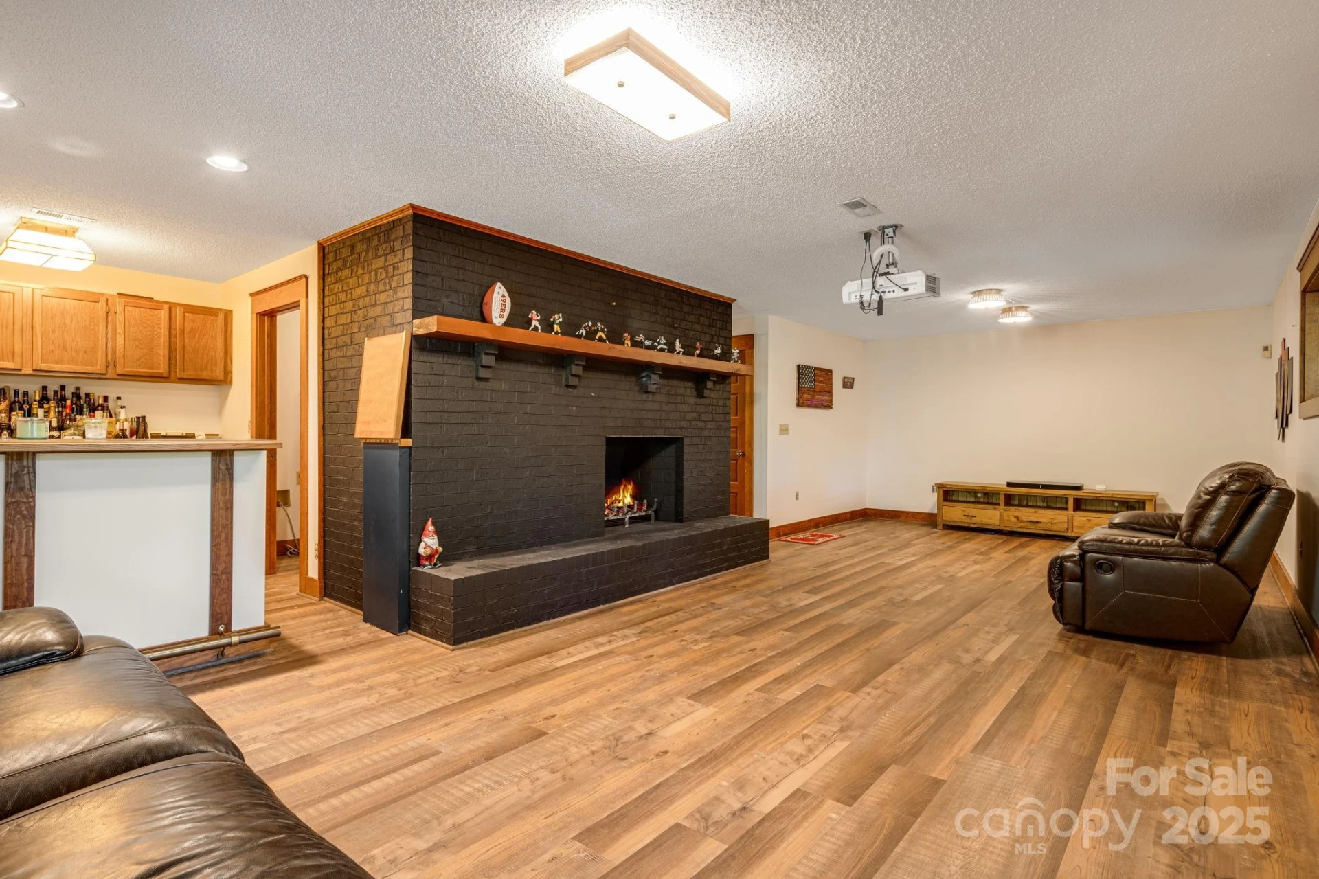 131 Jonadel Court - Photo 37