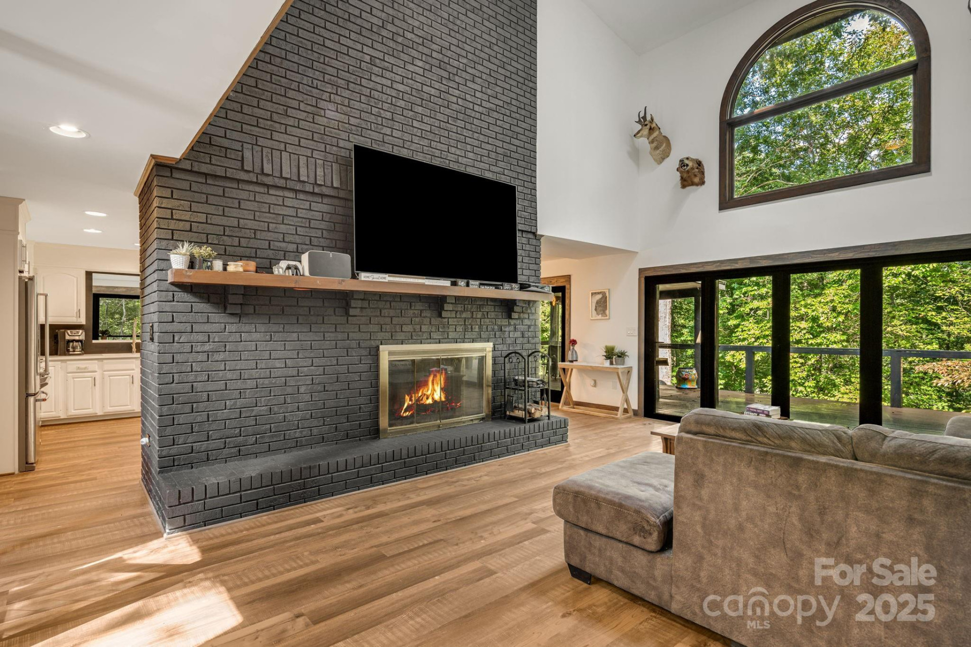 131 Jonadel Court - Photo 8