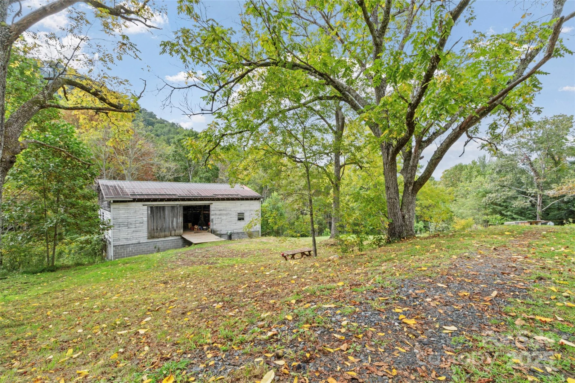 407 Terrell Drive - Photo 33