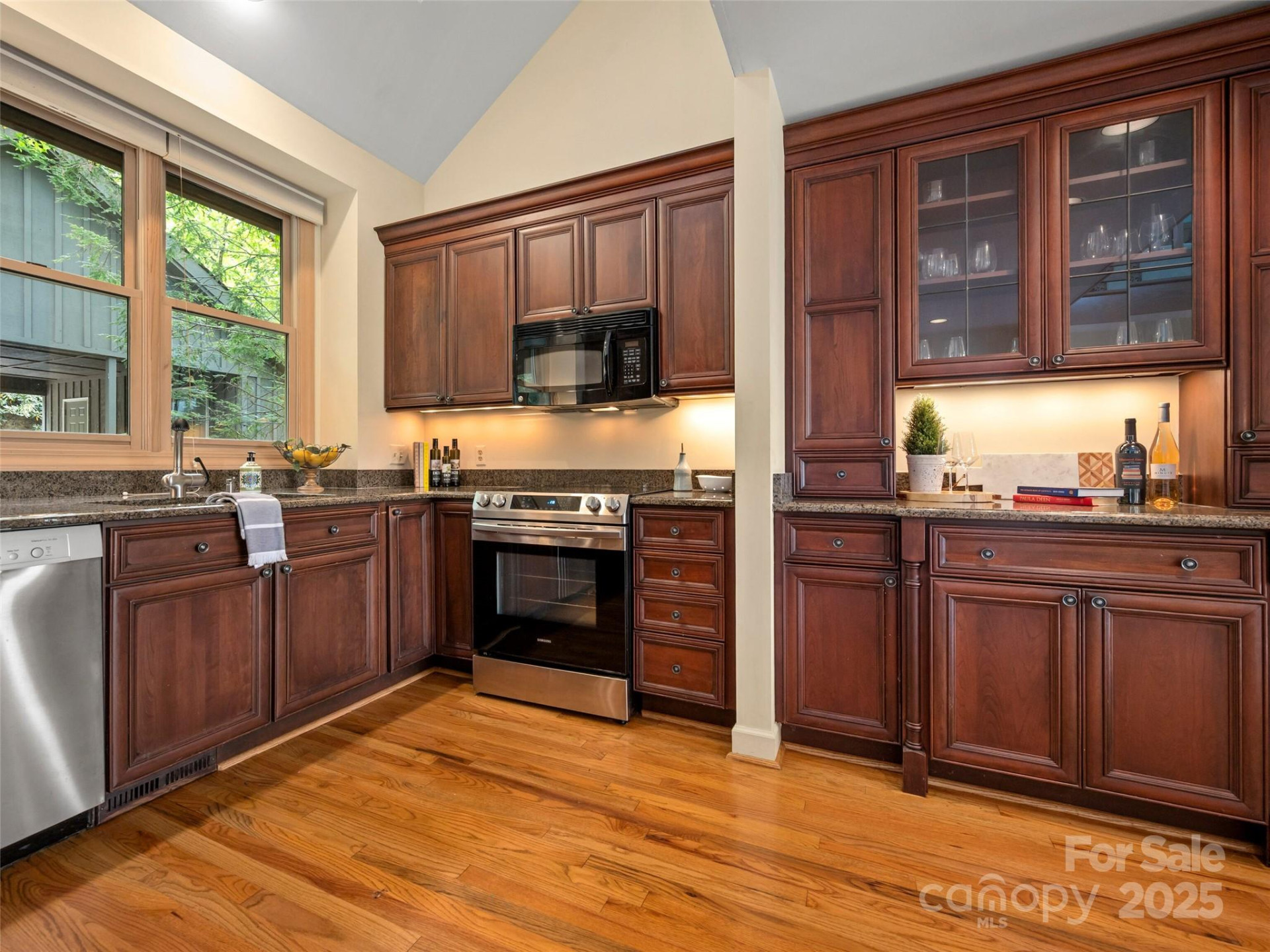 18 Wild Ivy Run - Photo 8