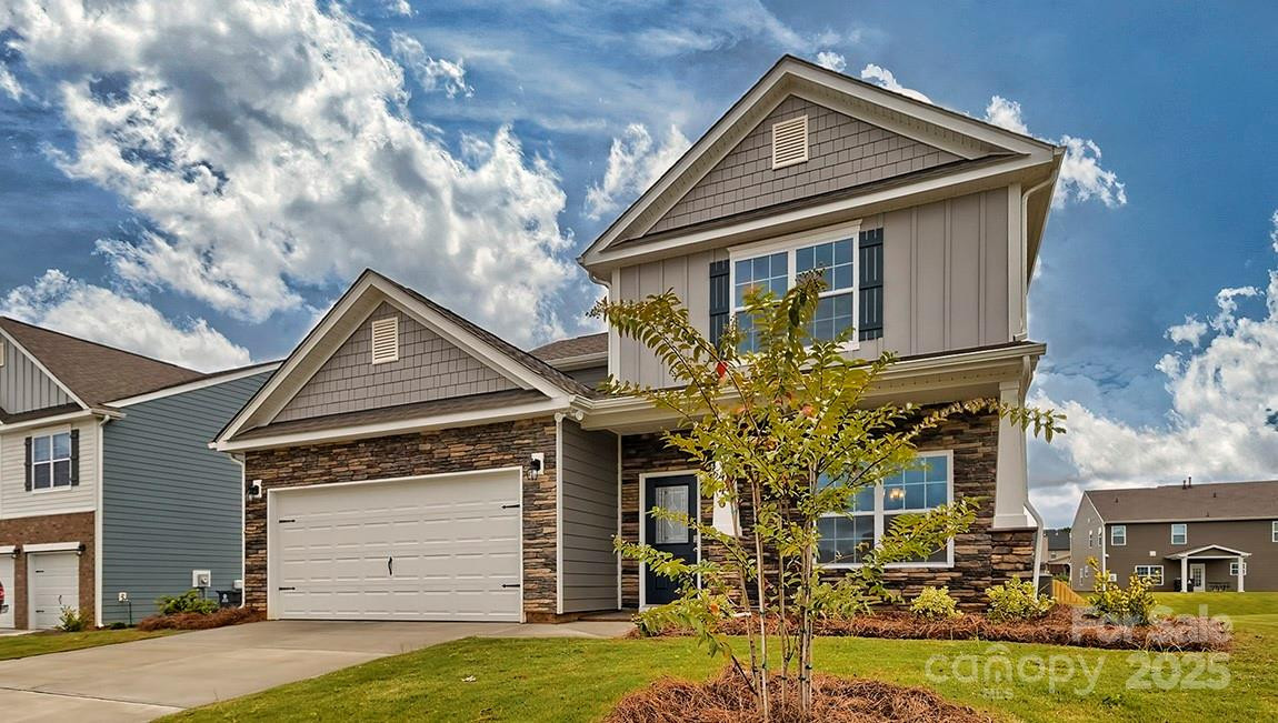 132 Queen Valley Way - Photo 2
