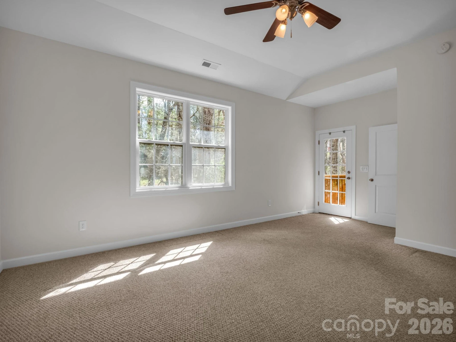 7 Saint Andrews Road - Photo 17