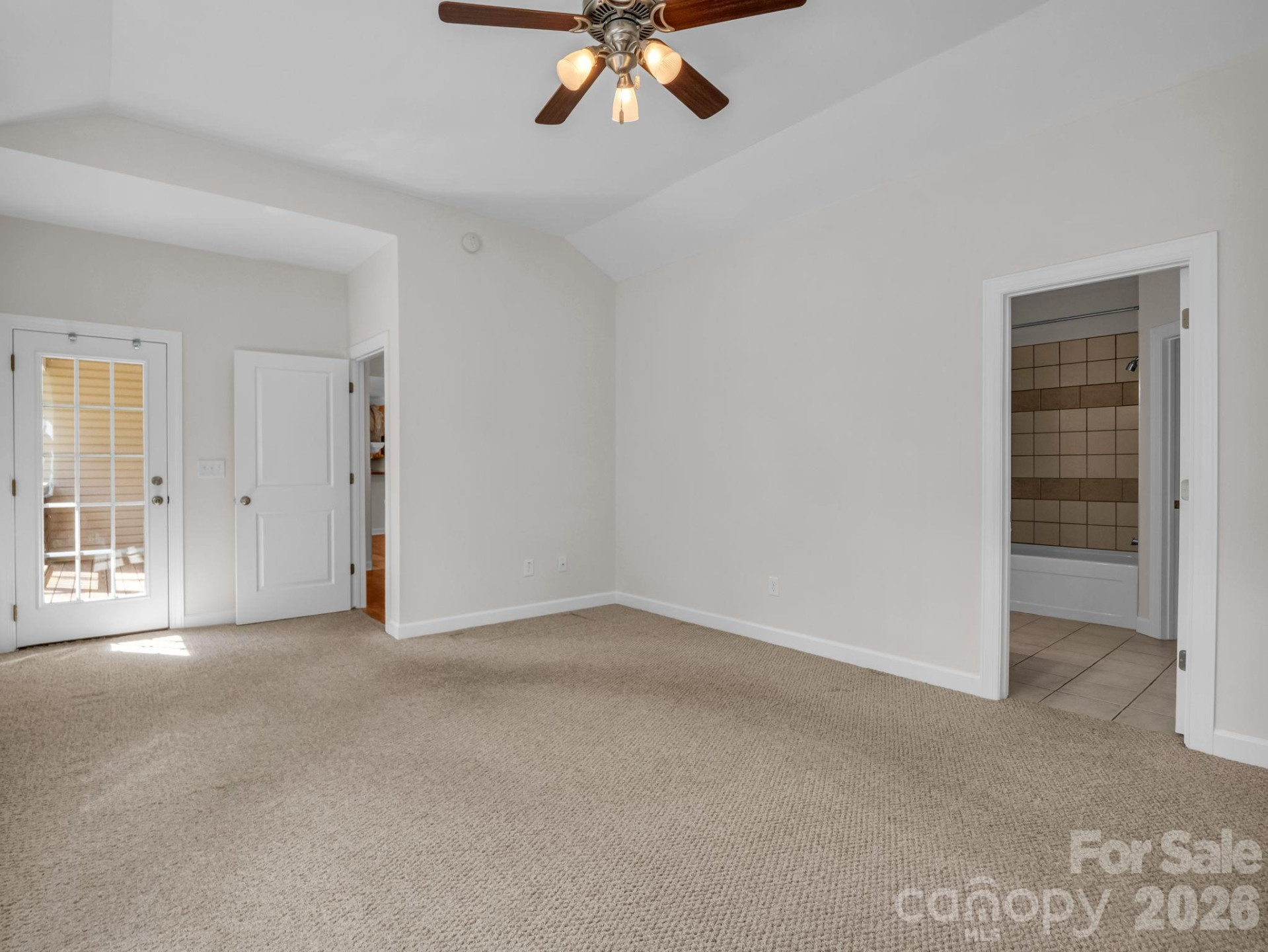 7 Saint Andrews Road - Photo 18