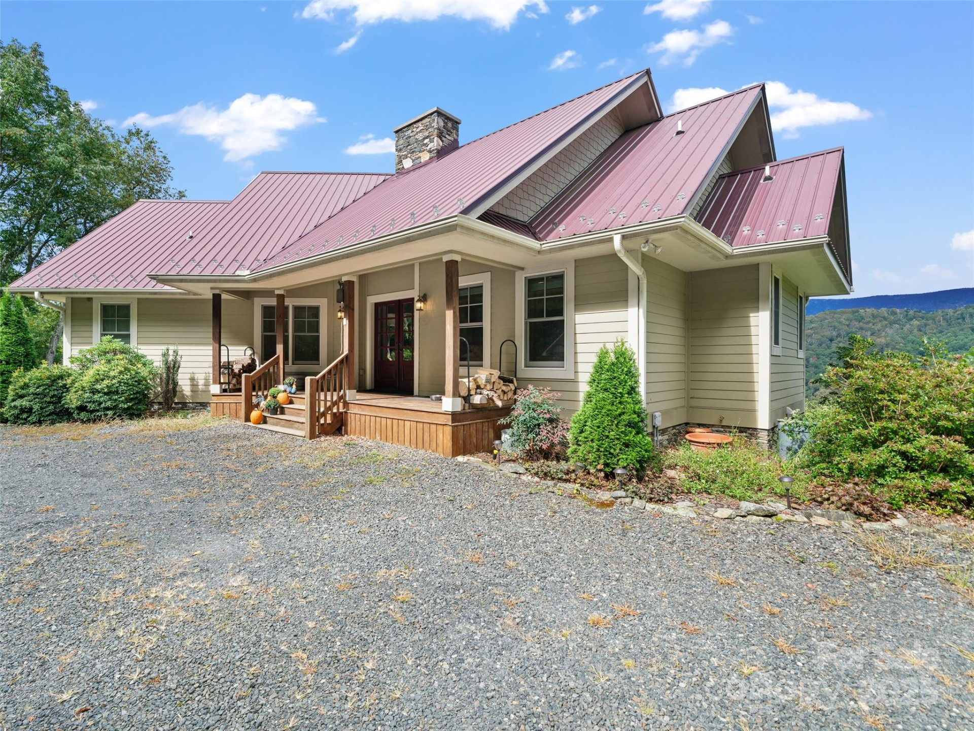 1992 Green Creek Road - Photo 3