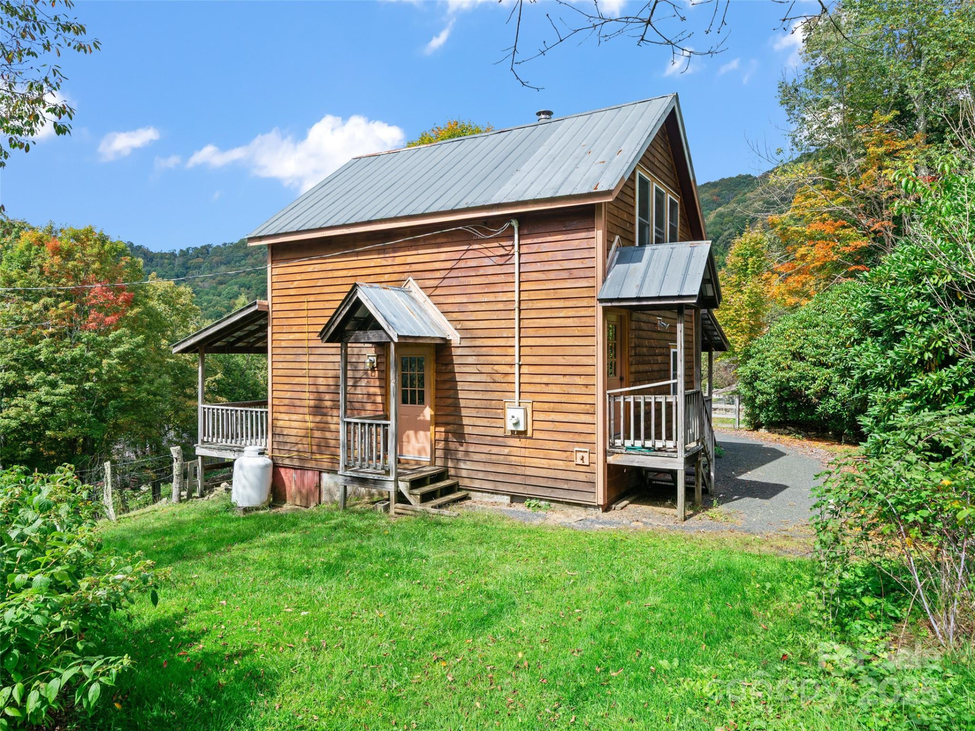 1992 Green Creek Road - Photo 27