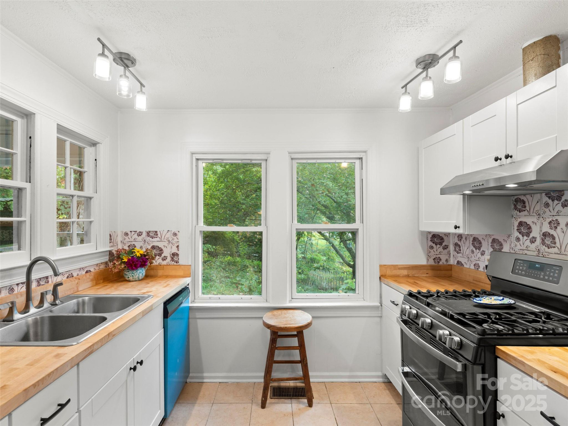 27 Barkn Cove - Photo 7