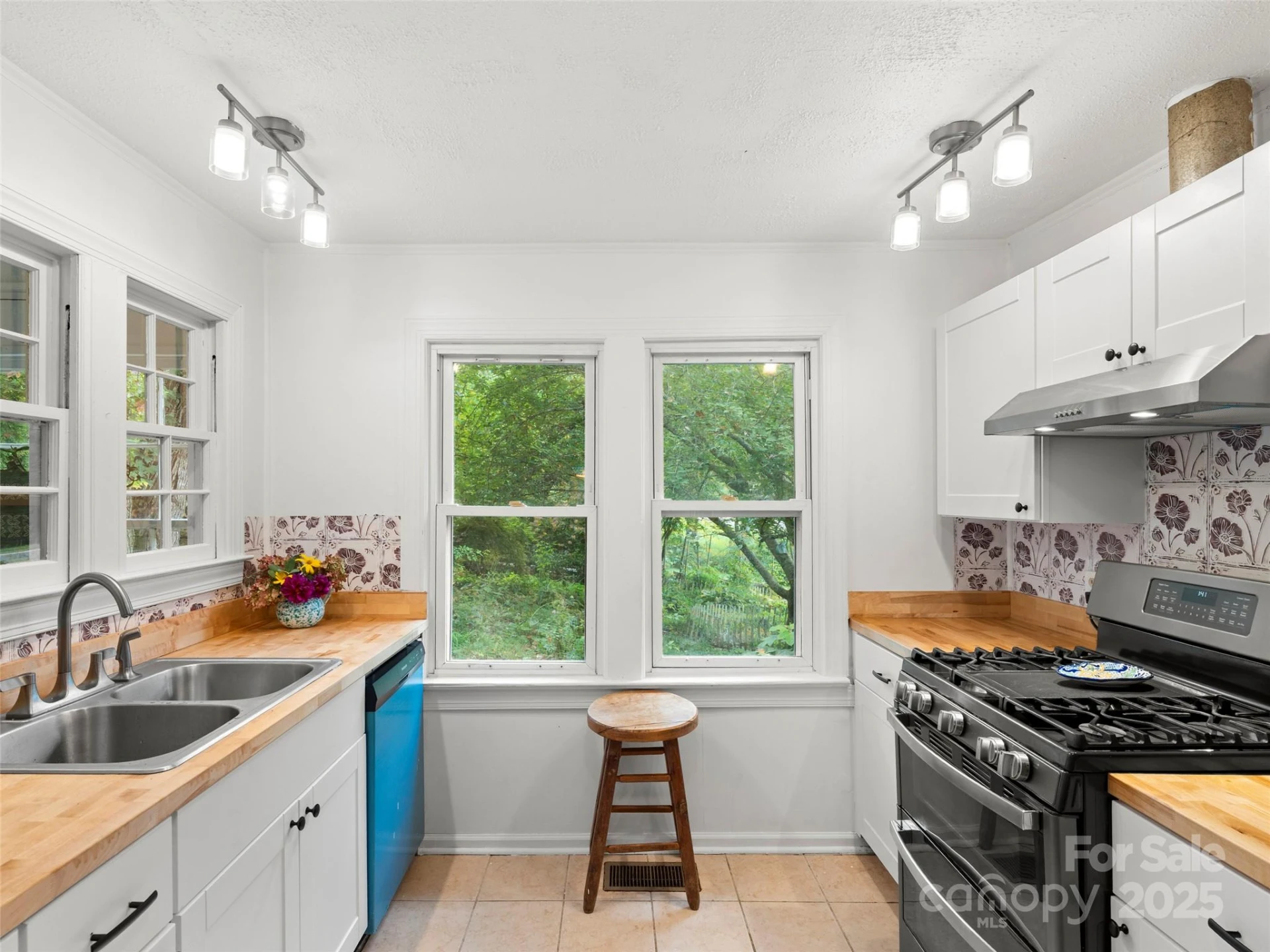 27 Barkn Cove - Photo 7