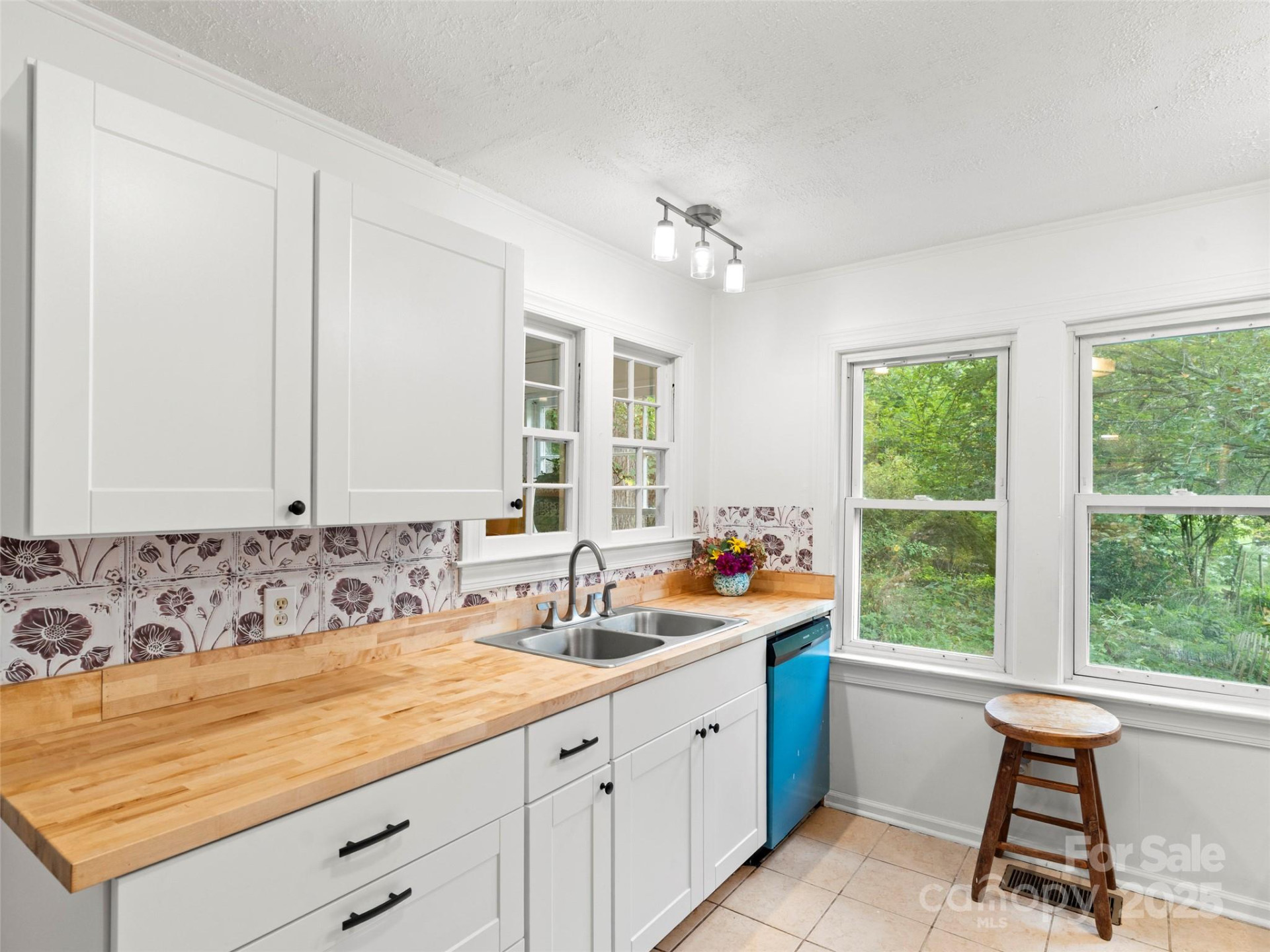 27 Barkn Cove - Photo 8