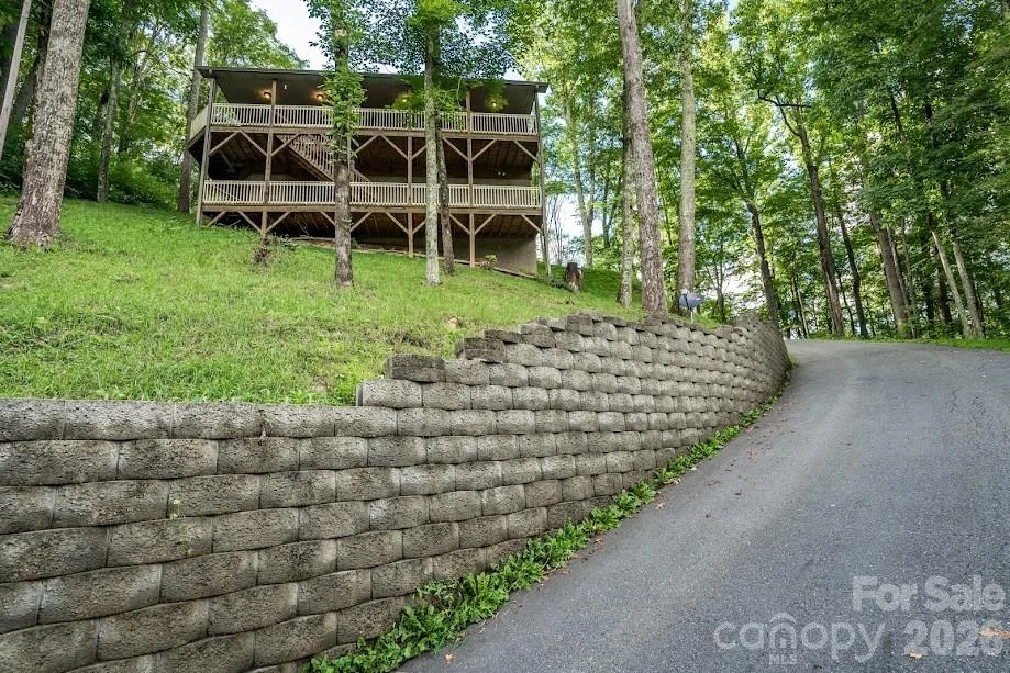 70 Double Back Lane - Photo 3