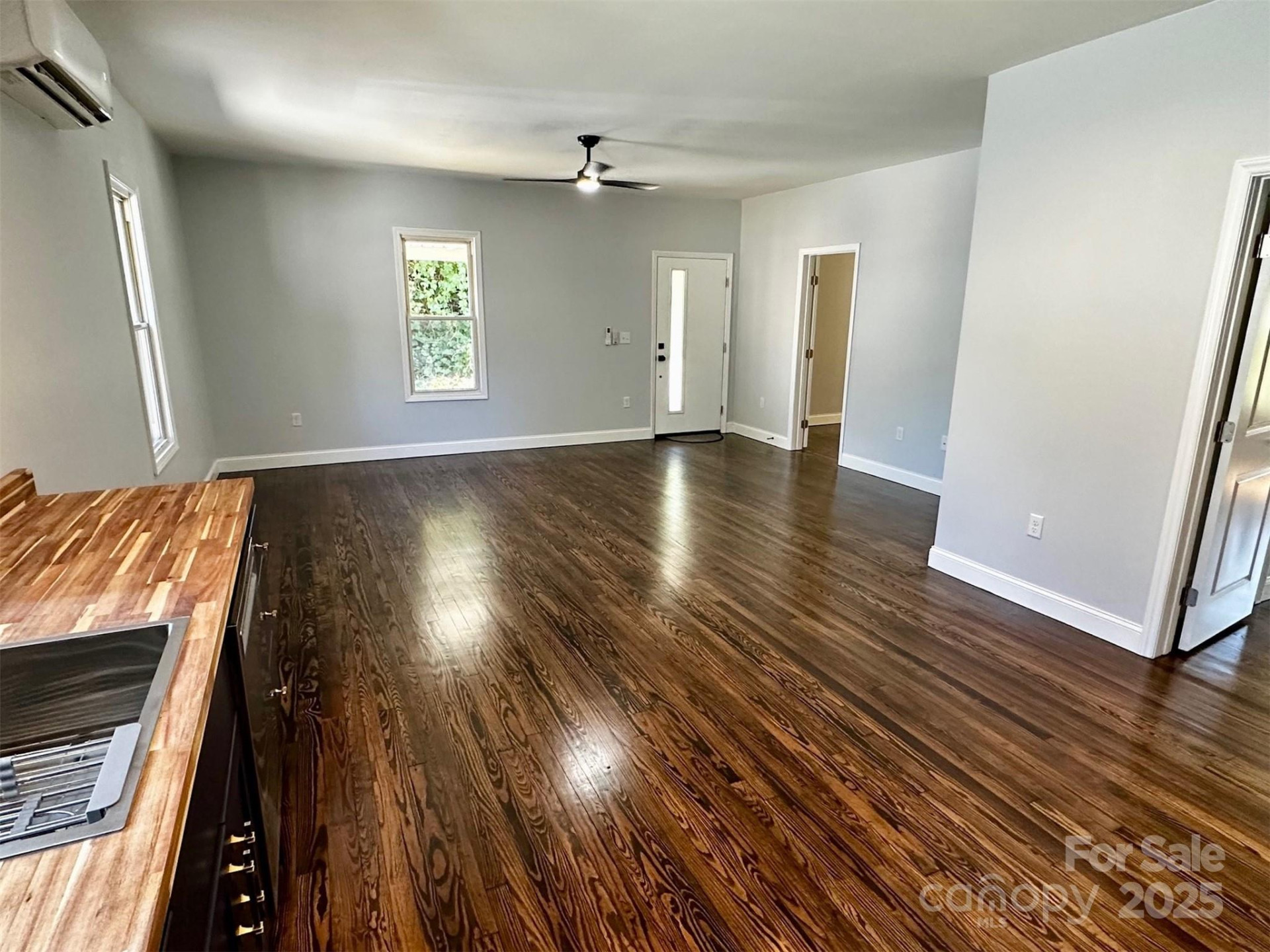 11 Martel Lane - Photo 6