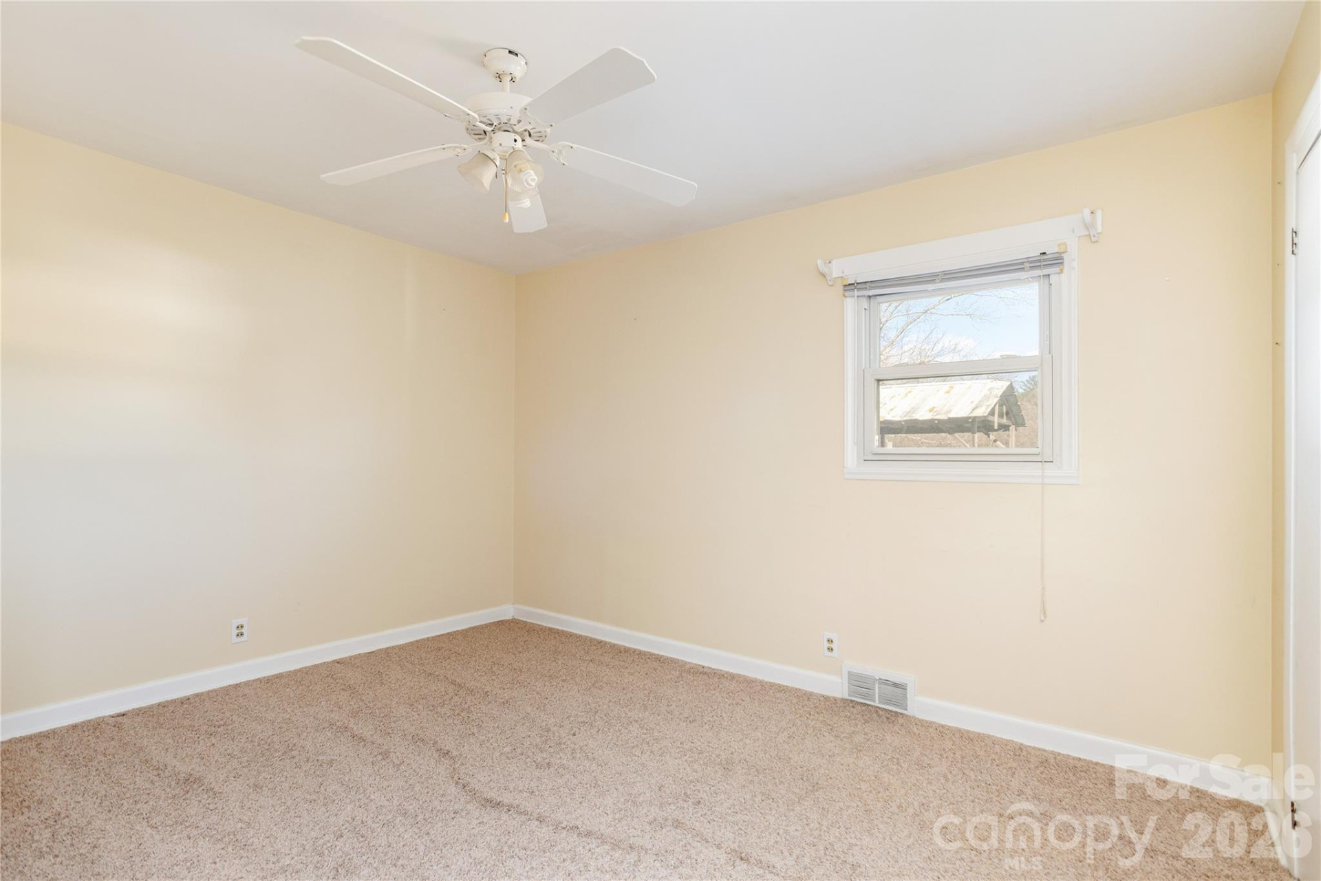 22 Madrid Lane - Photo 8