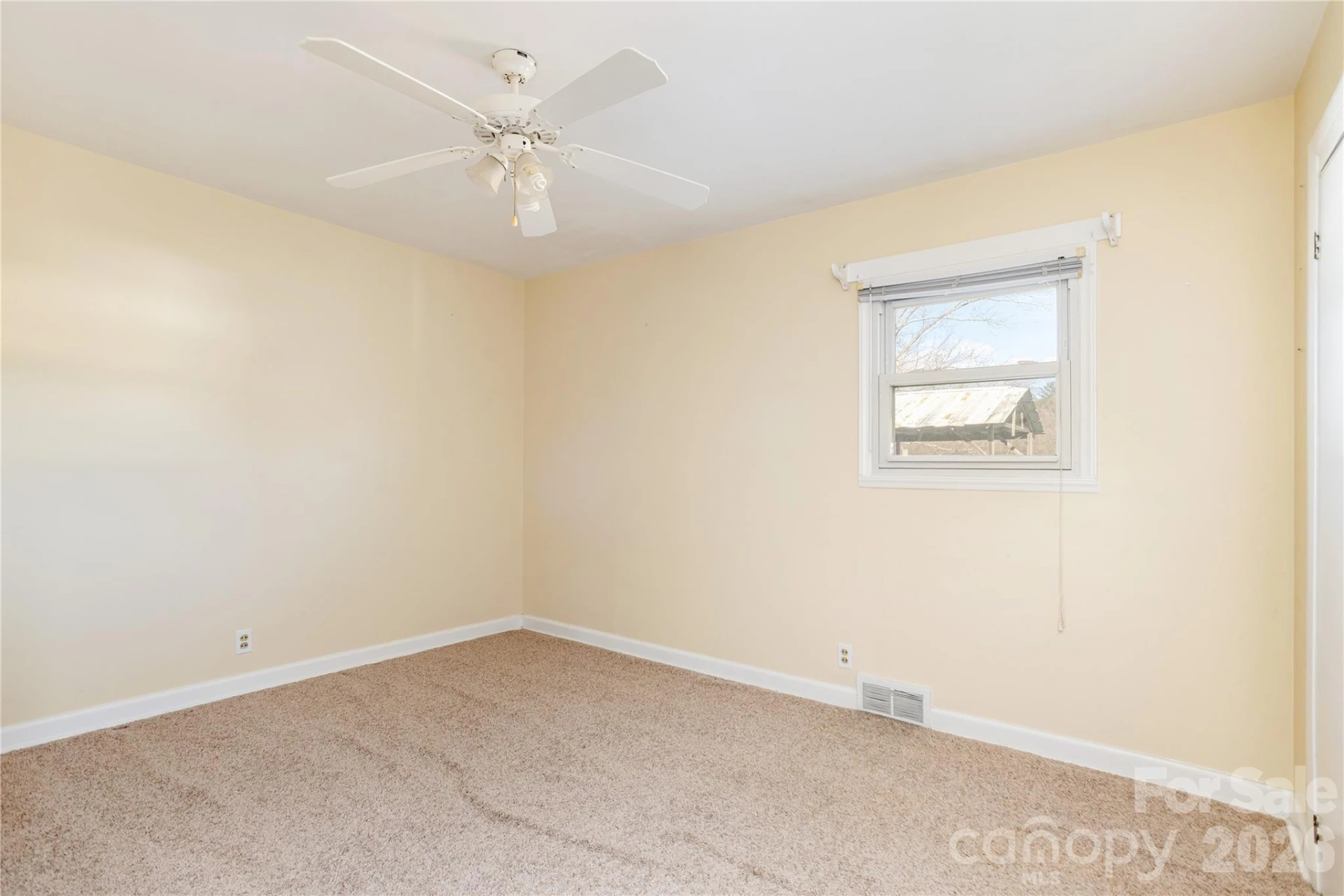 22 Madrid Lane - Photo 8