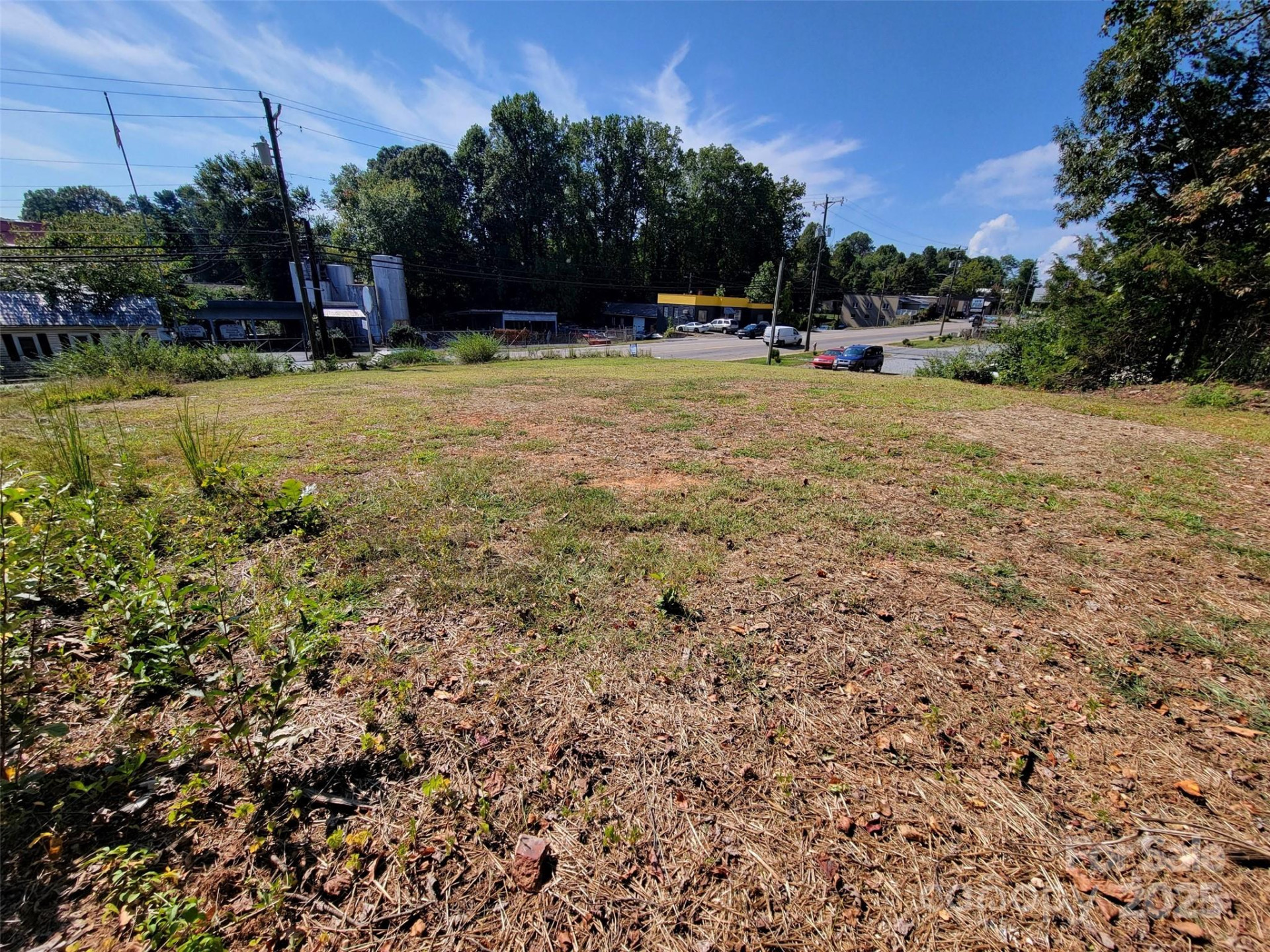 891 Court Street - Photo 5