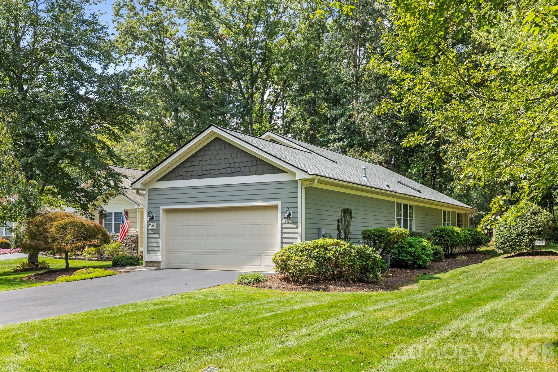241 Fairway View Drive - Photo 3