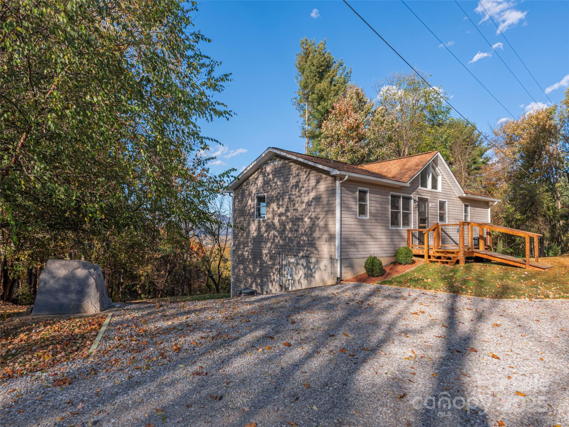 286 Keith Drive - Photo 2