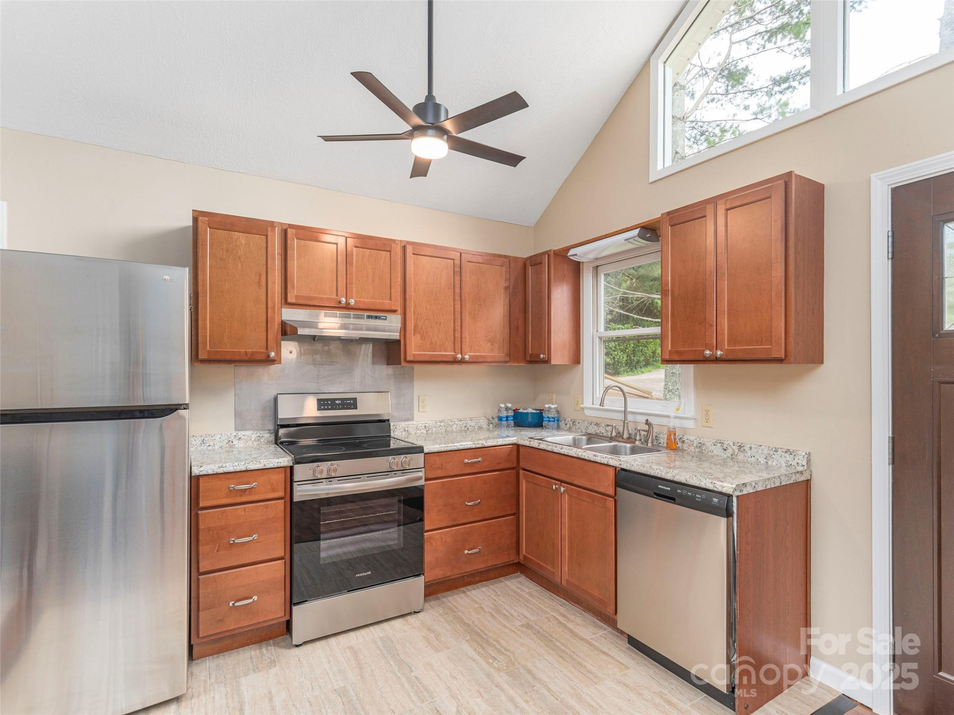 286 Keith Drive - Photo 12