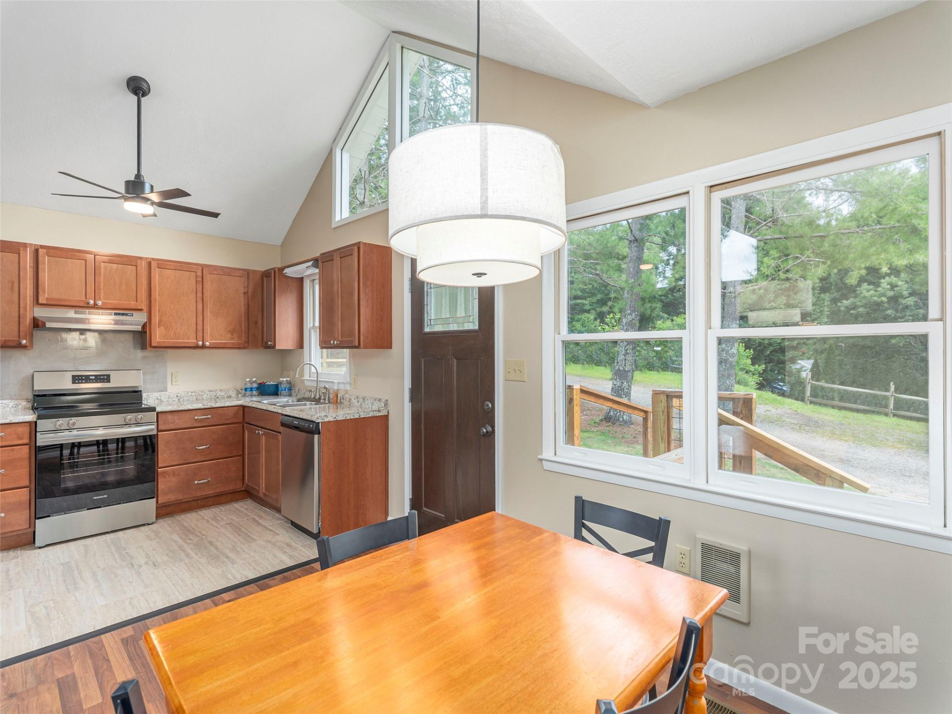 286 Keith Drive - Photo 14