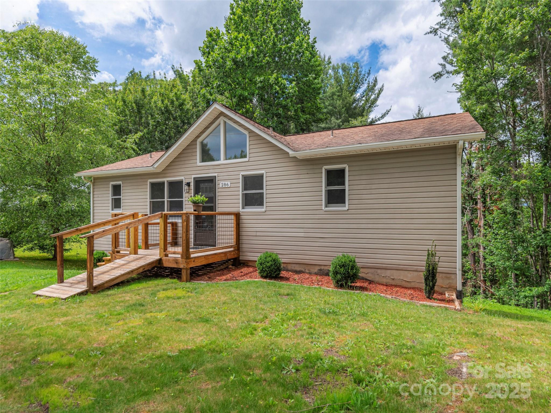 286 Keith Drive - Photo 6
