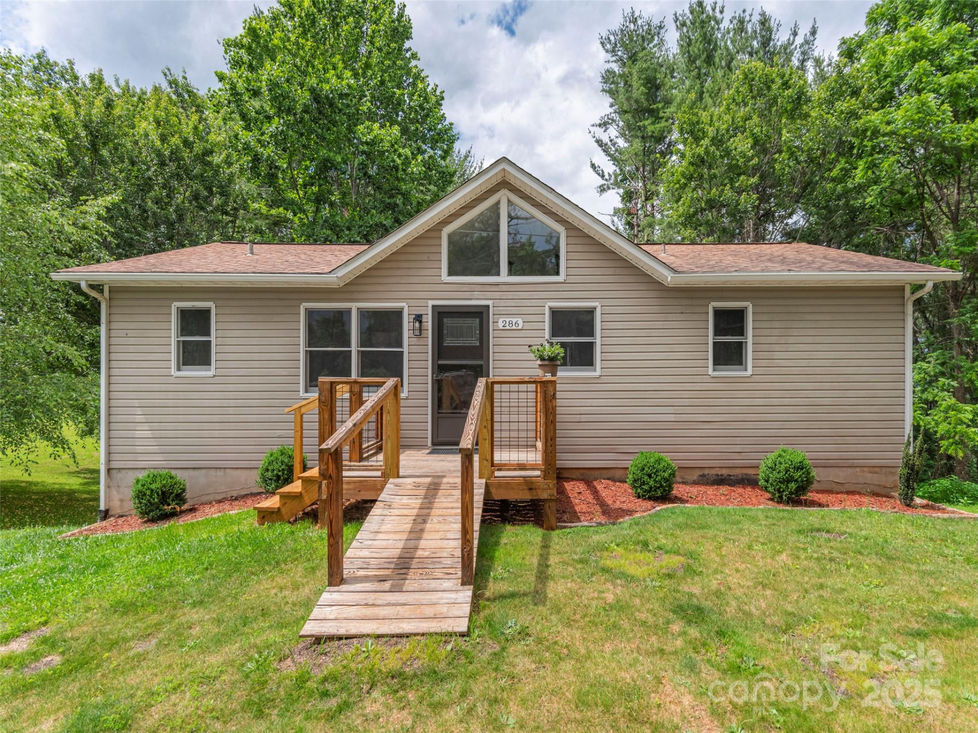 286 Keith Drive - Photo 7