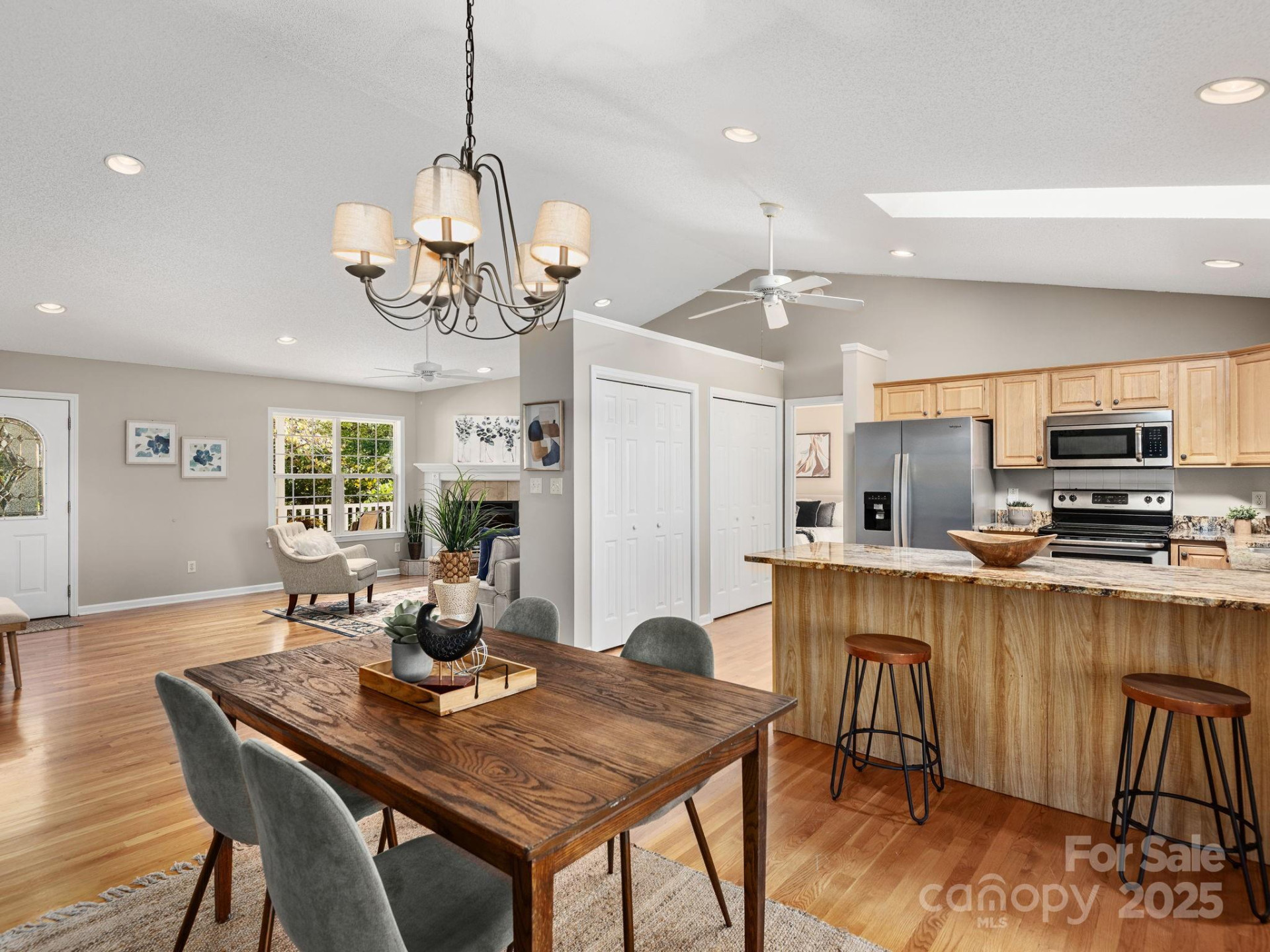 74 Red Maple Drive - Photo 12