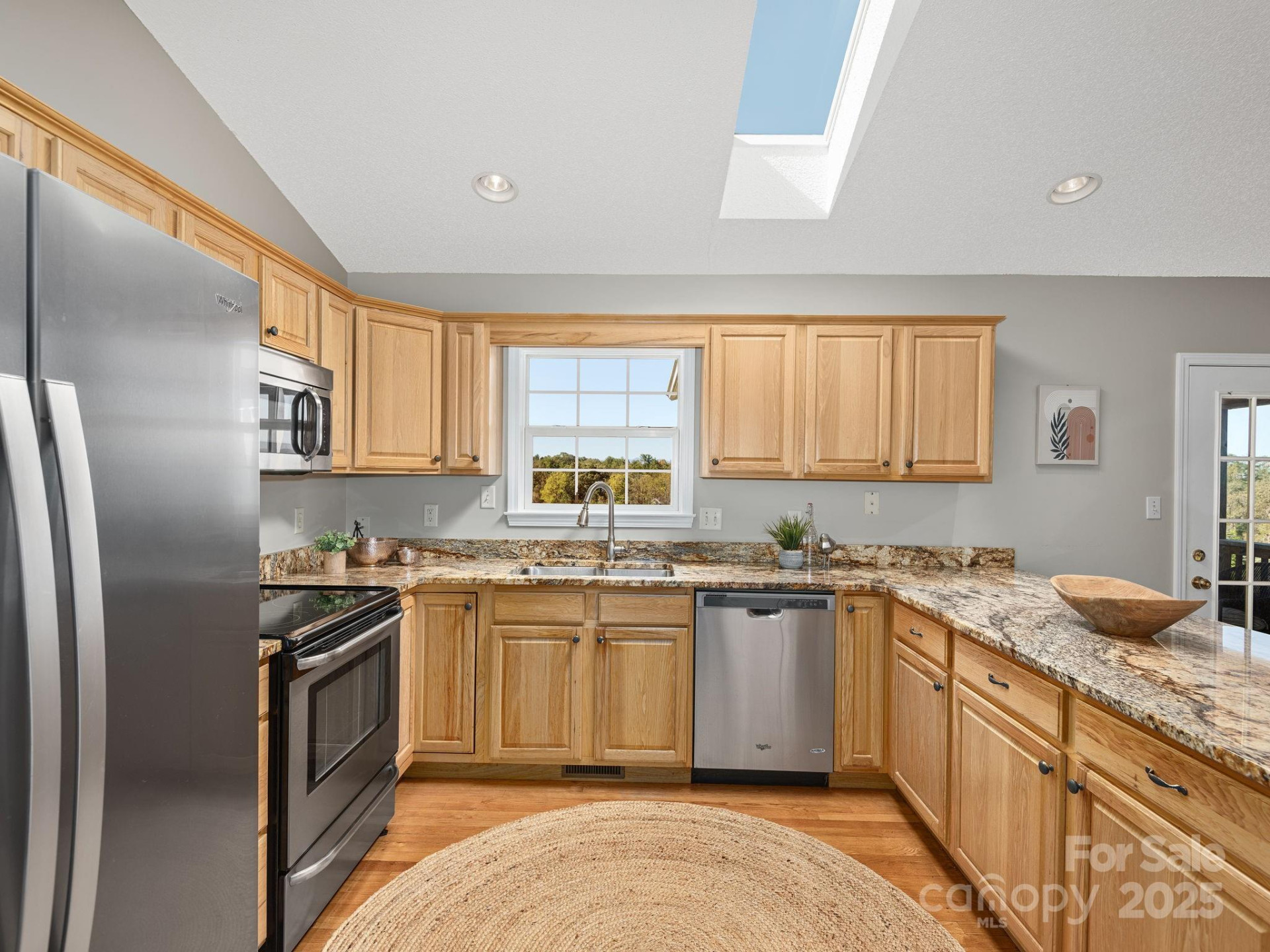 74 Red Maple Drive - Photo 14