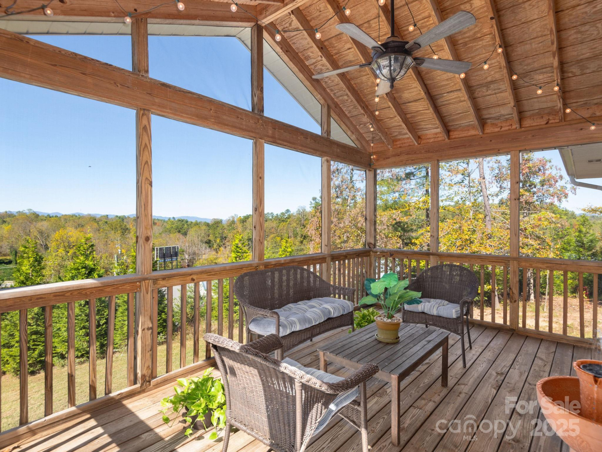 74 Red Maple Drive - Photo 18