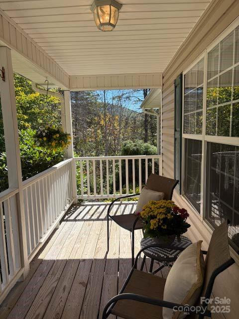 74 Red Maple Drive - Photo 3