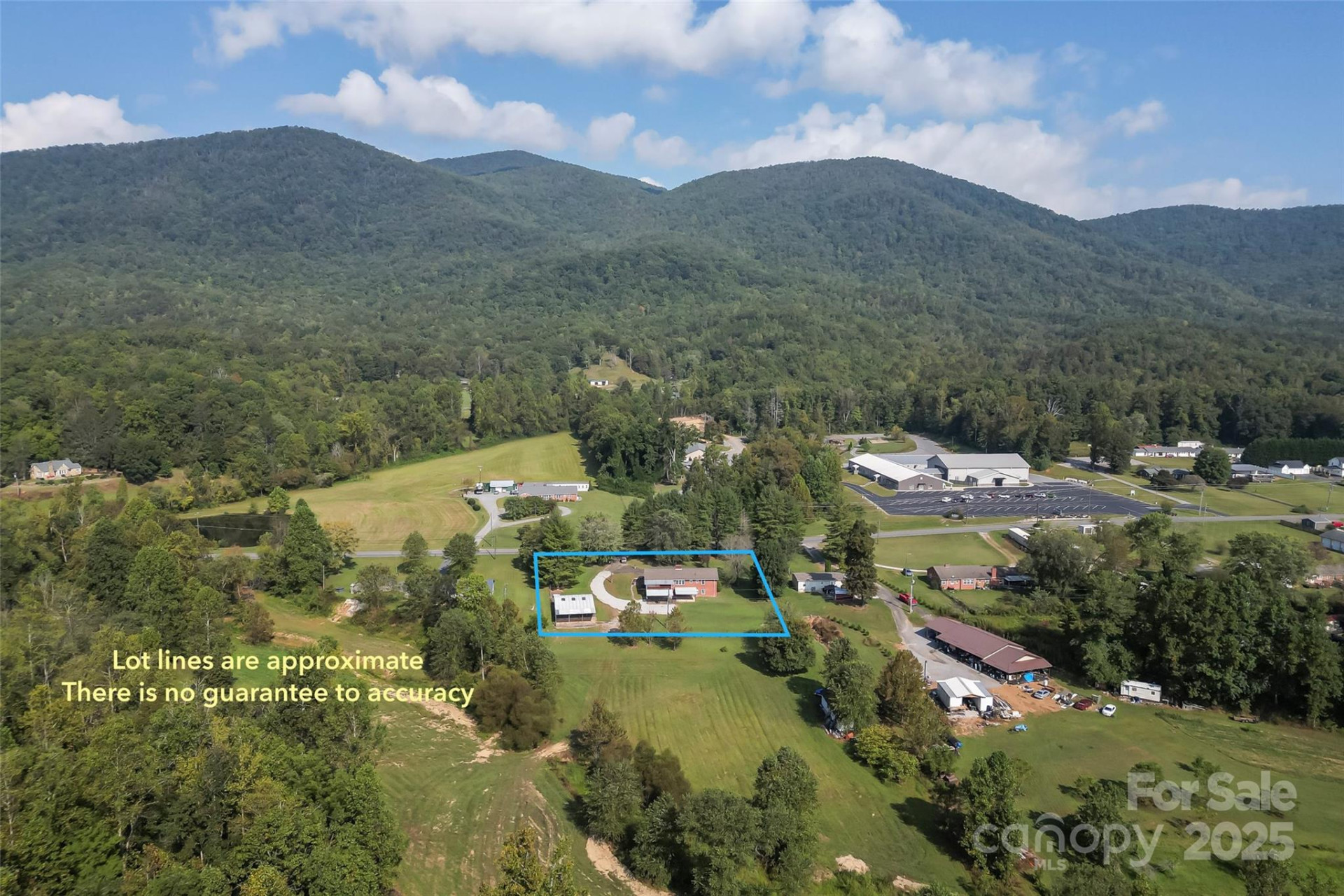 5325 US 70 Highway - Photo 2