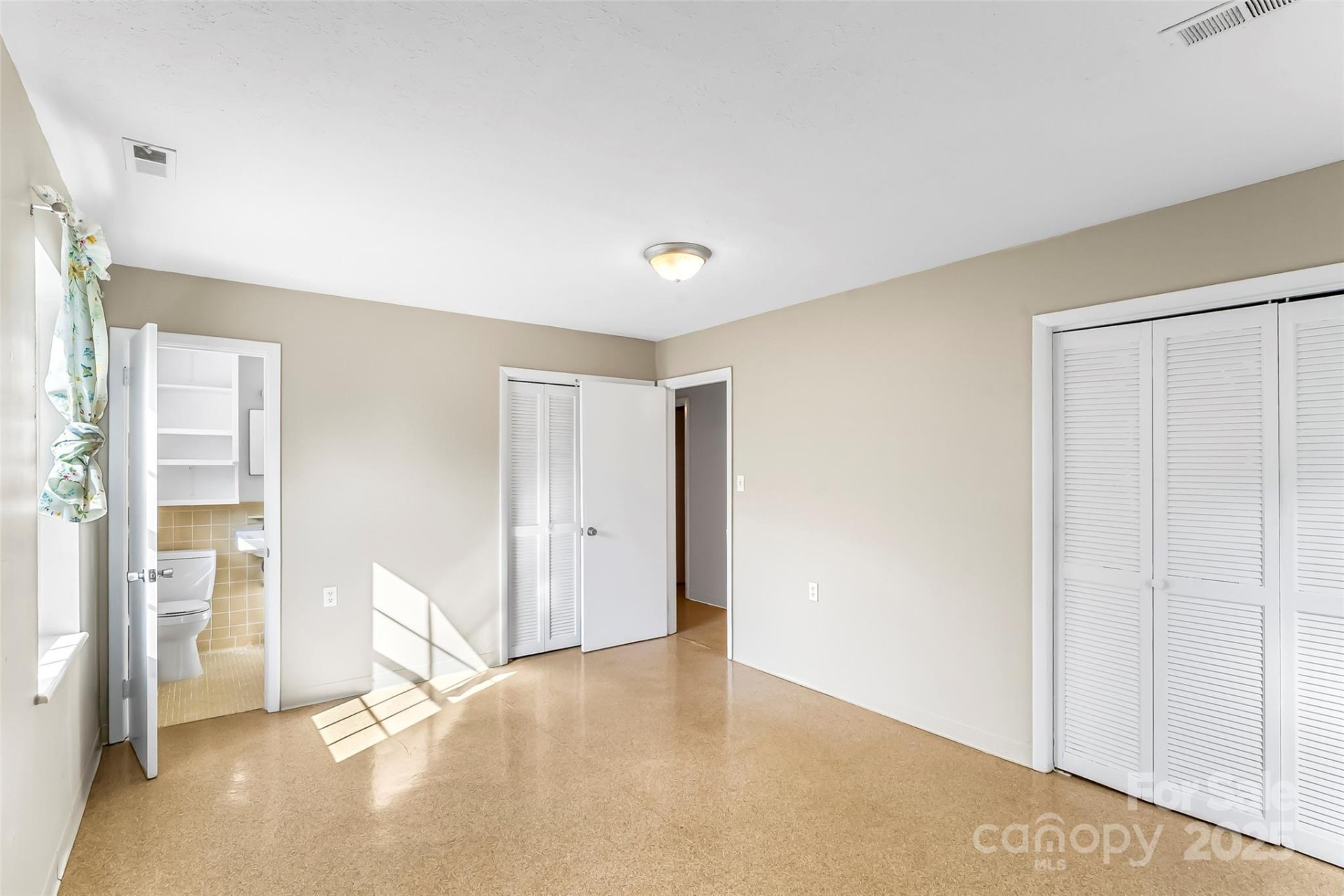 5325 US 70 Highway - Photo 25