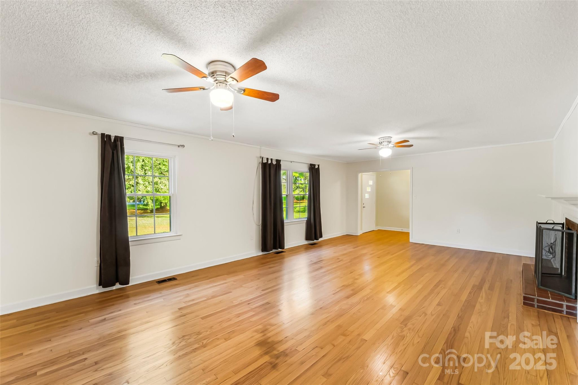 5325 US 70 Highway - Photo 4