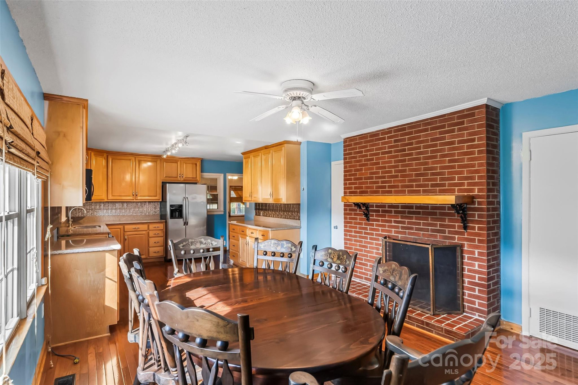 5325 US 70 Highway - Photo 6