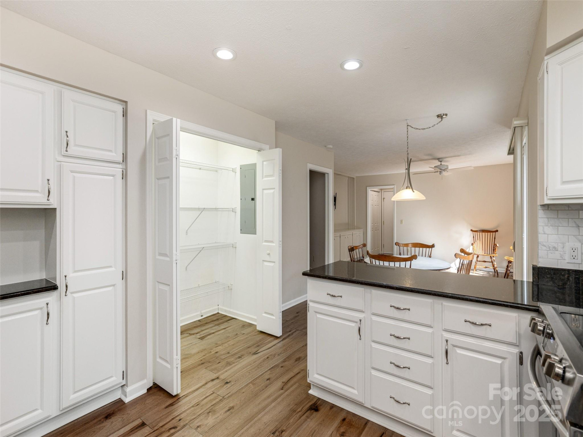 405 Wild Oak Lane - Photo 12