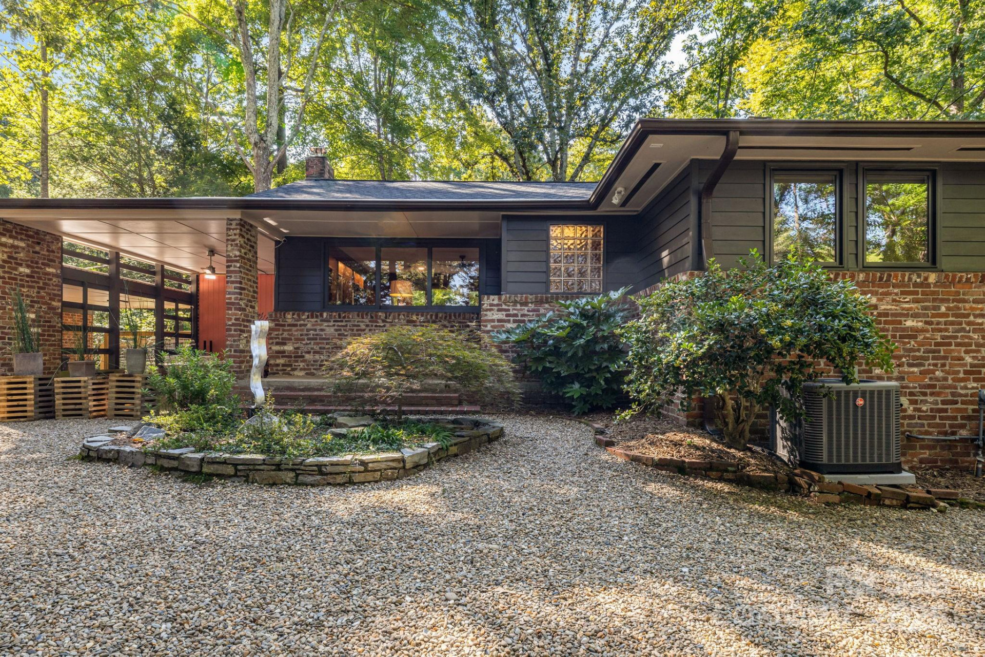 750 Braewick Road - Photo 3