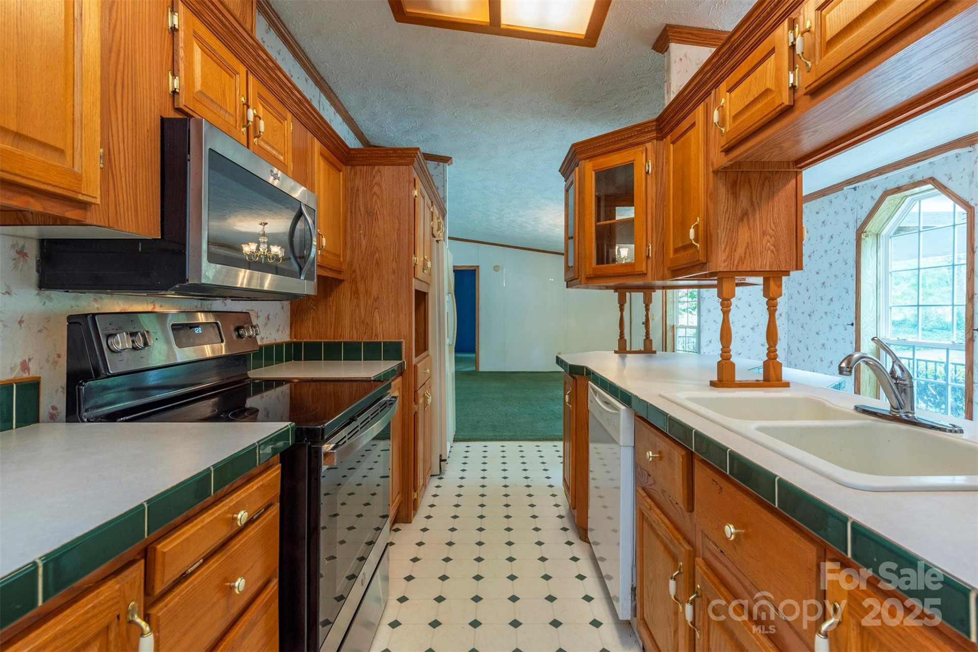 103 6th Street #~7&9 - Photo 16
