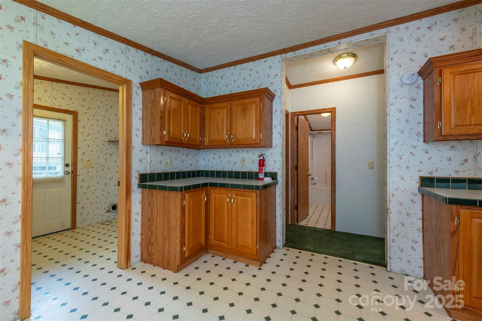 103 6th Street #~7&9 - Photo 18