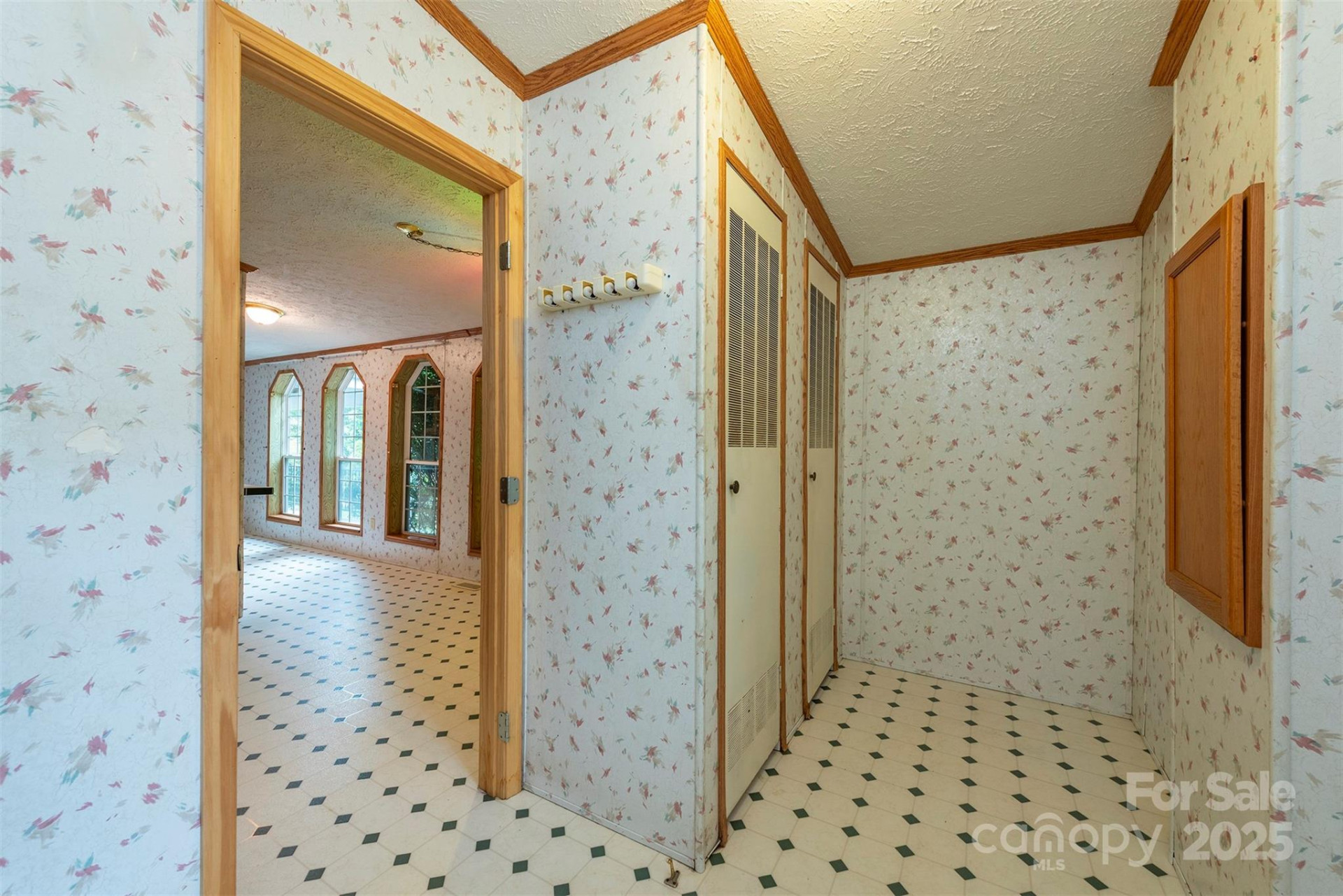 103 6th Street #~7&9 - Photo 21