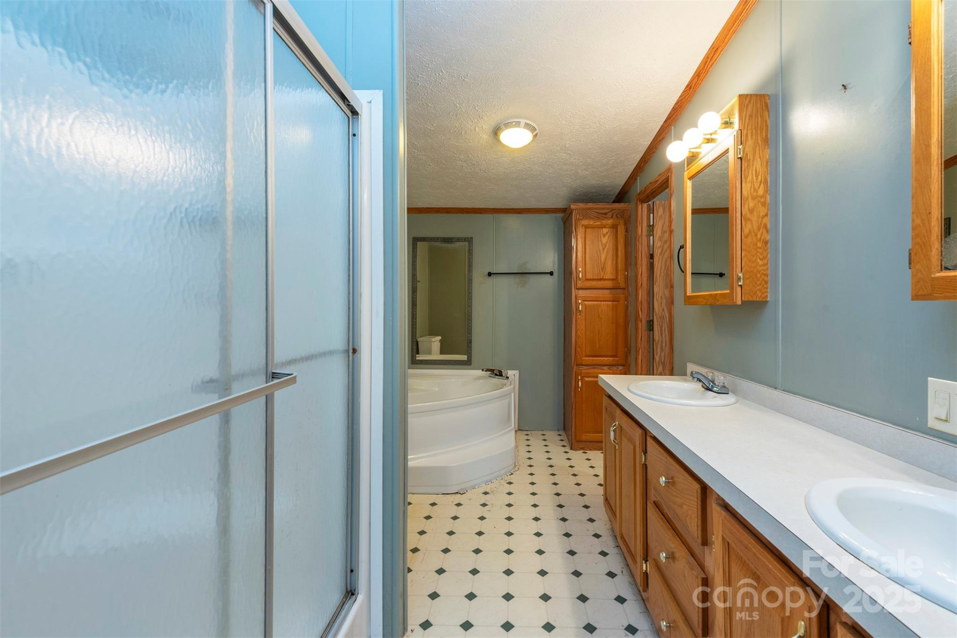 103 6th Street #~7&9 - Photo 25