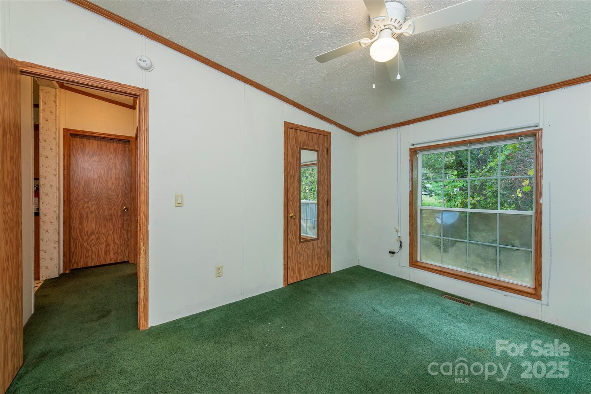 103 6th Street #~7&9 - Photo 32