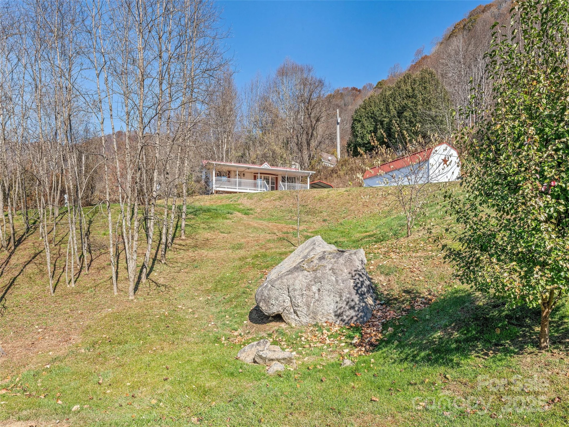 93 Merry Way - Photo 2