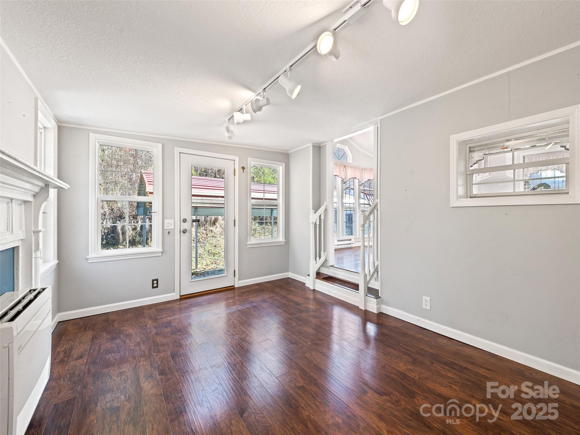 93 Merry Way - Photo 14