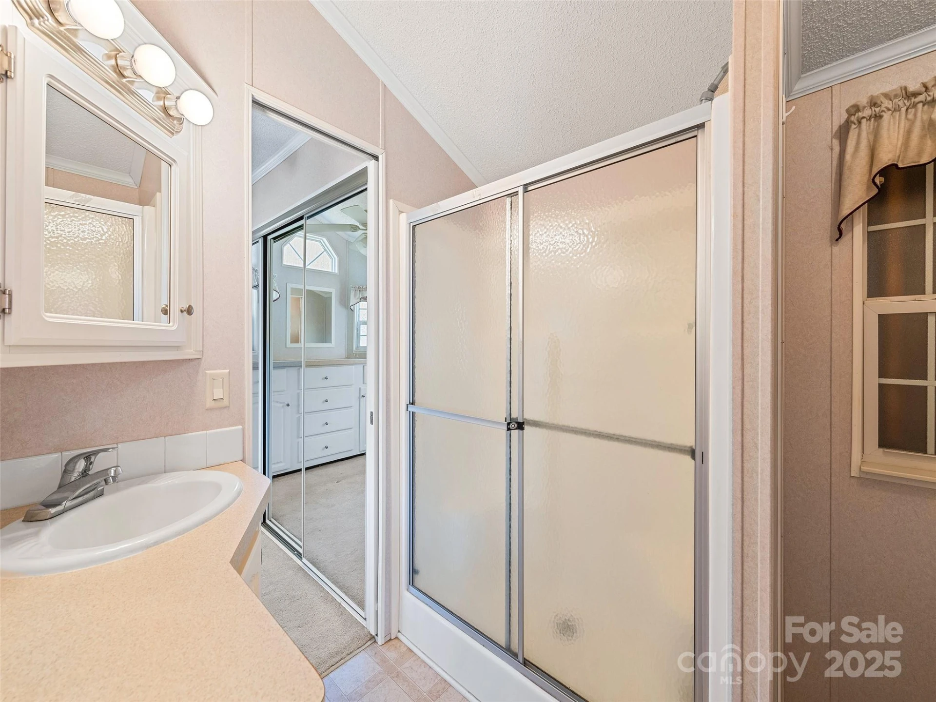 93 Merry Way - Photo 20