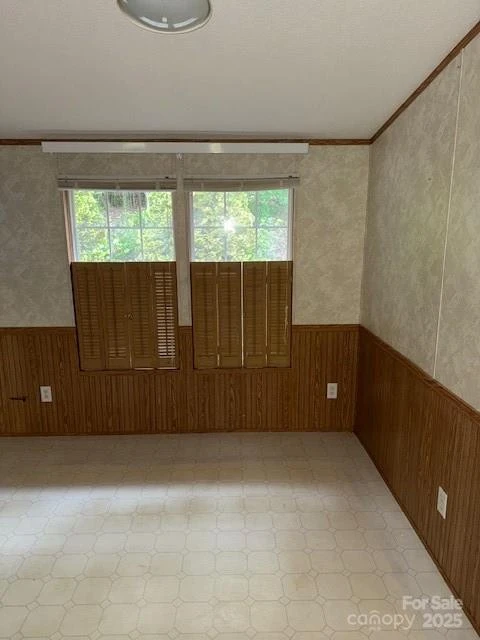 623 Shadowood Drive - Photo 6